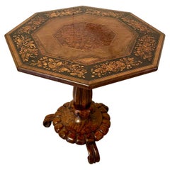 Table de style victorien ancien en ronce de noyer avec marqueterie d'Amboyna, de qualité exceptionnelle