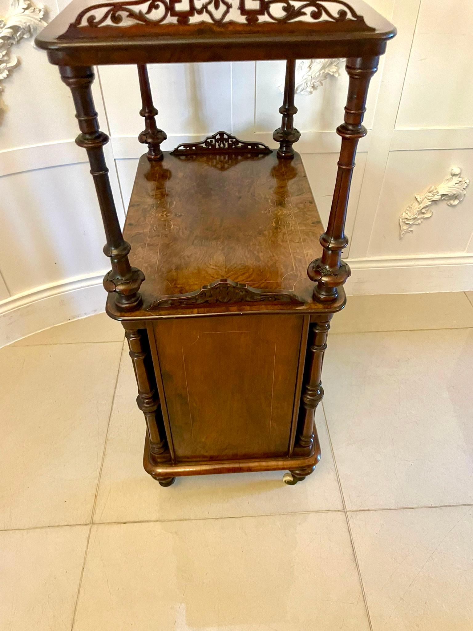 Eccezionale qualità dell'antico gabinetto musicale vittoriano in radica di noce Canterbury in vendita 5