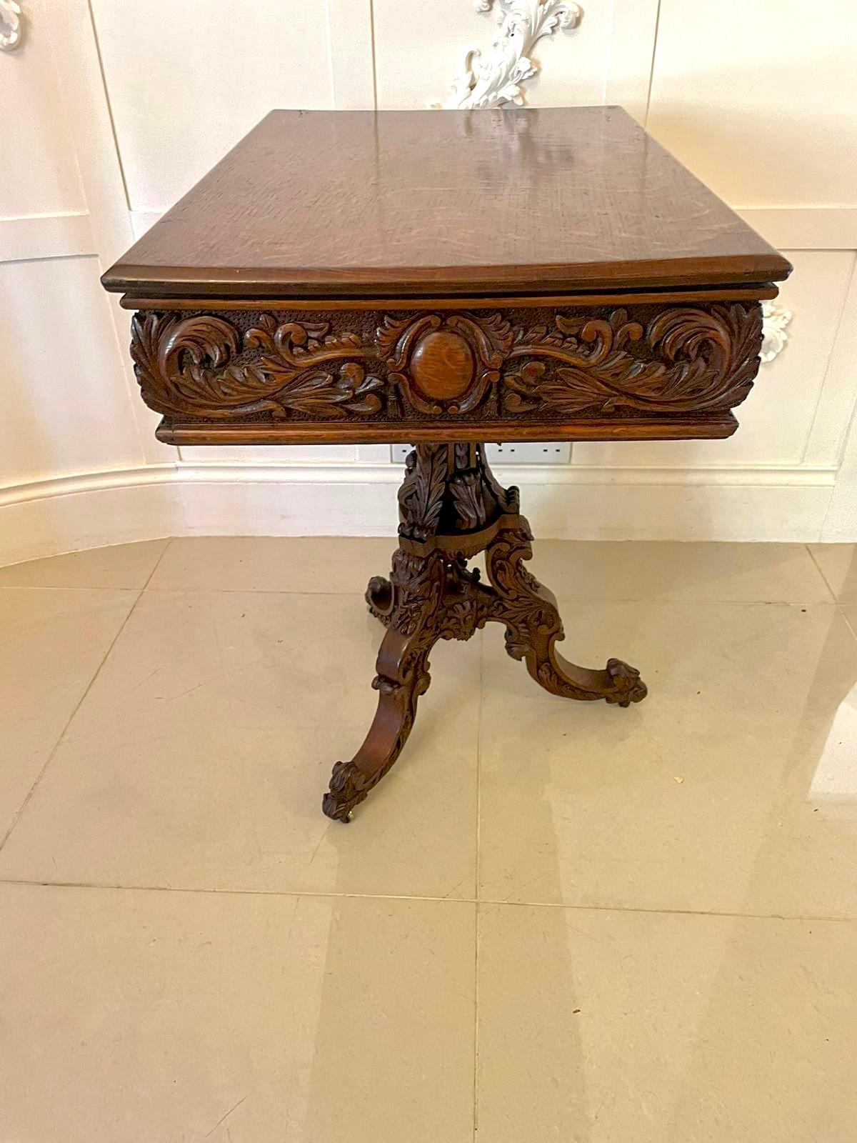 Outstanding Quality Antique Victorian Carved Oak Centre Table  In Good Condition For Sale In Suffolk, GB
