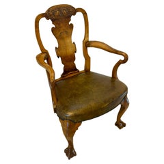 Outstanding Quality Antique Victorian Carved Walnut Desk Chair