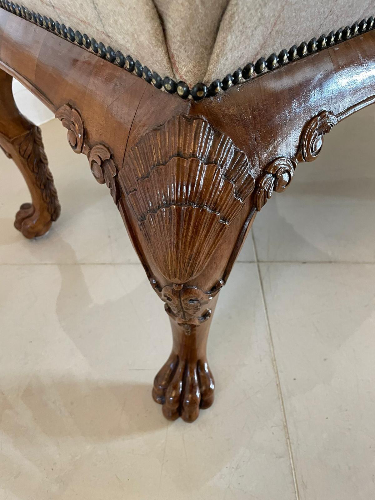 Outstanding Quality Antique Victorian Carved Walnut Freestanding Stool  For Sale 3