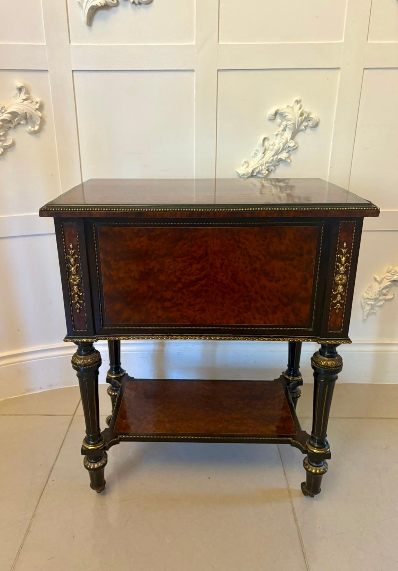 English Outstanding Quality Antique Victorian Freestanding Amboyna Wood Side/Lamp Table For Sale