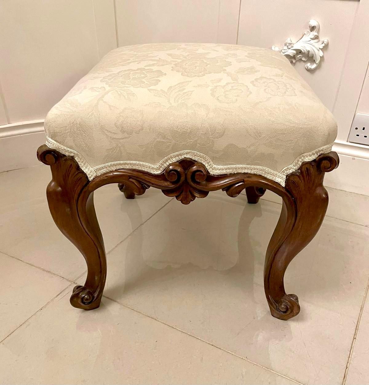 Outstanding Quality Antique Victorian Freestanding Carved Walnut Stool For Sale 4