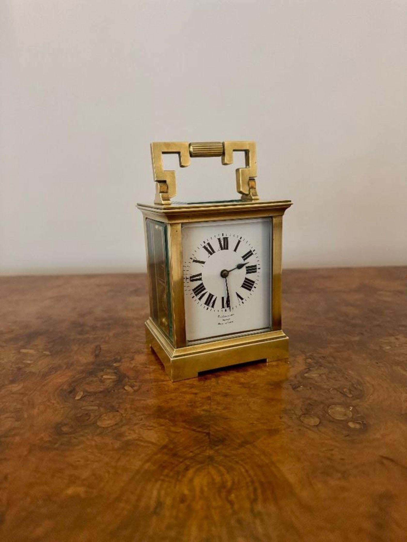 Pendule à sonnerie en laiton de l'époque victorienne française, de qualité exceptionnelle. Bon état - En vente à Ipswich, GB