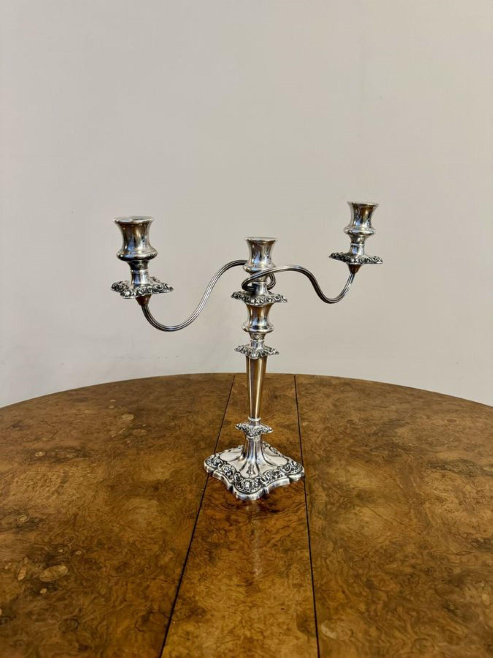 Outstanding quality antique Victorian ornate silver plated candelabra and candle In Good Condition For Sale In Ipswich, GB
