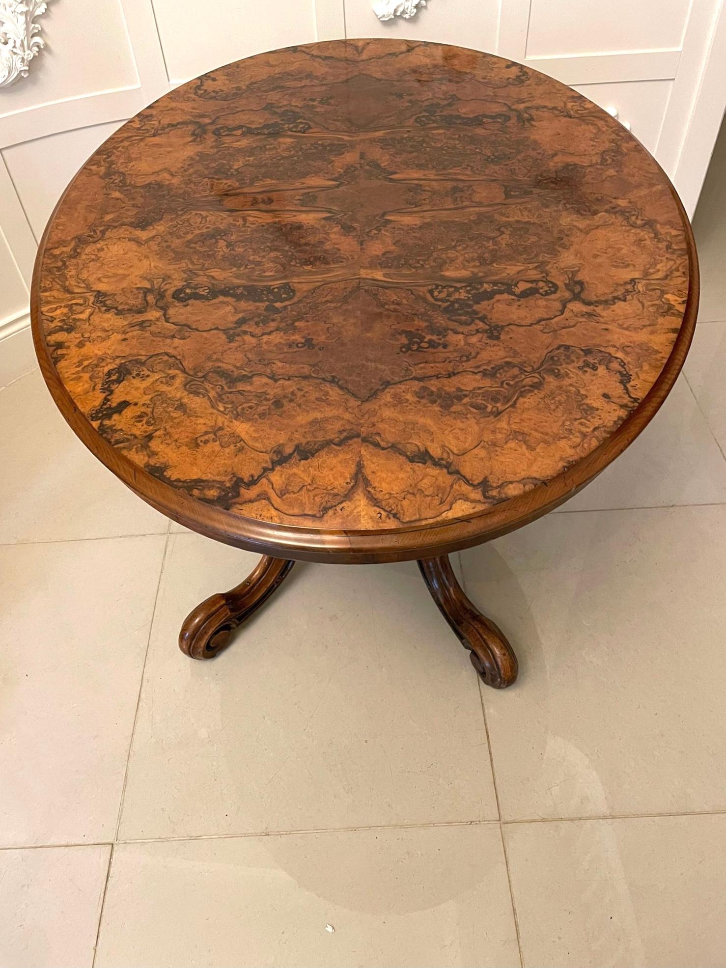 Mid-19th Century Outstanding Quality Antique Victorian Oval Burr Walnut Centre Table