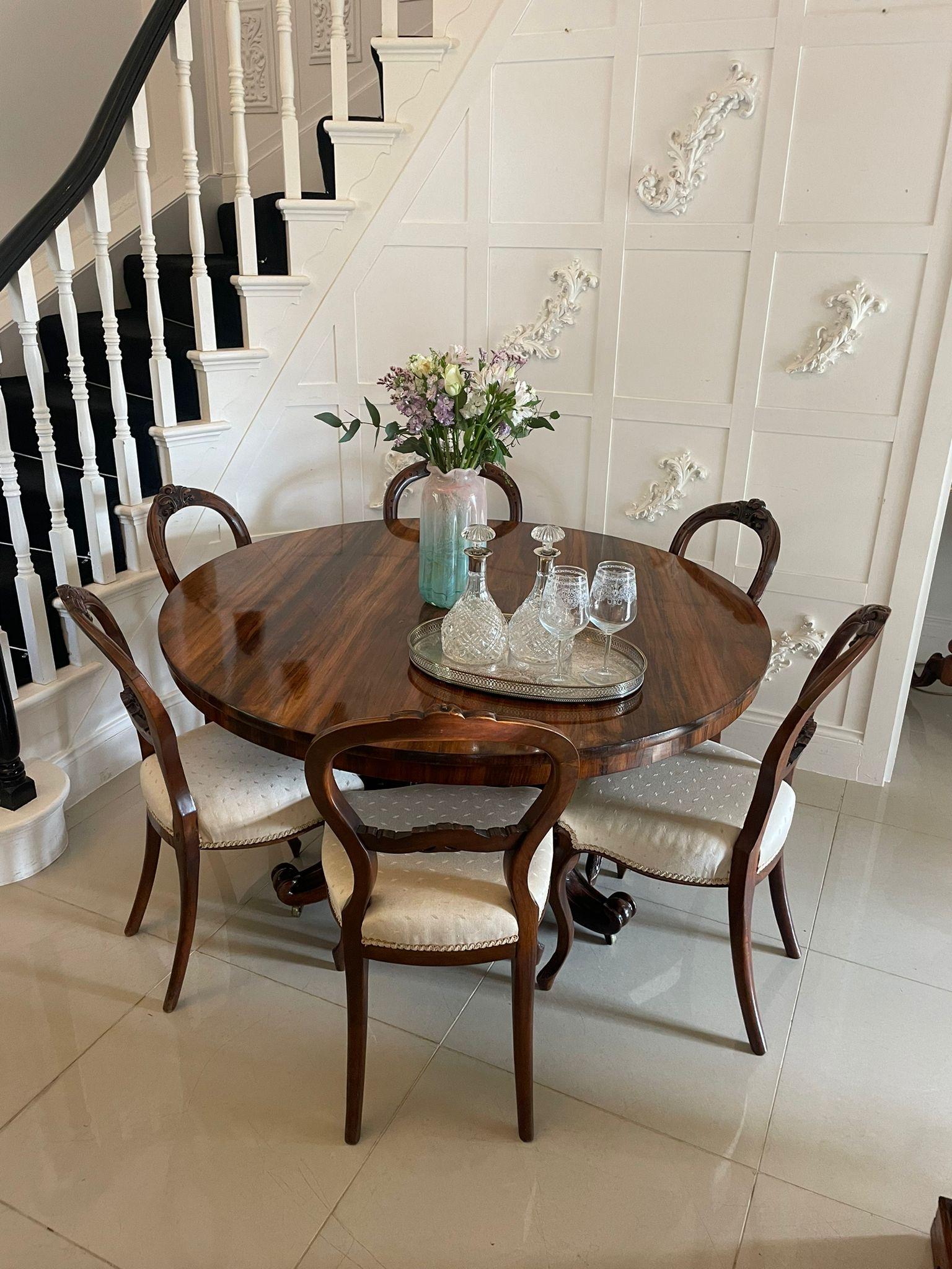 Anglais Table de salle à manger/table centrale circulaire William IV de qualité exceptionnelle  en vente