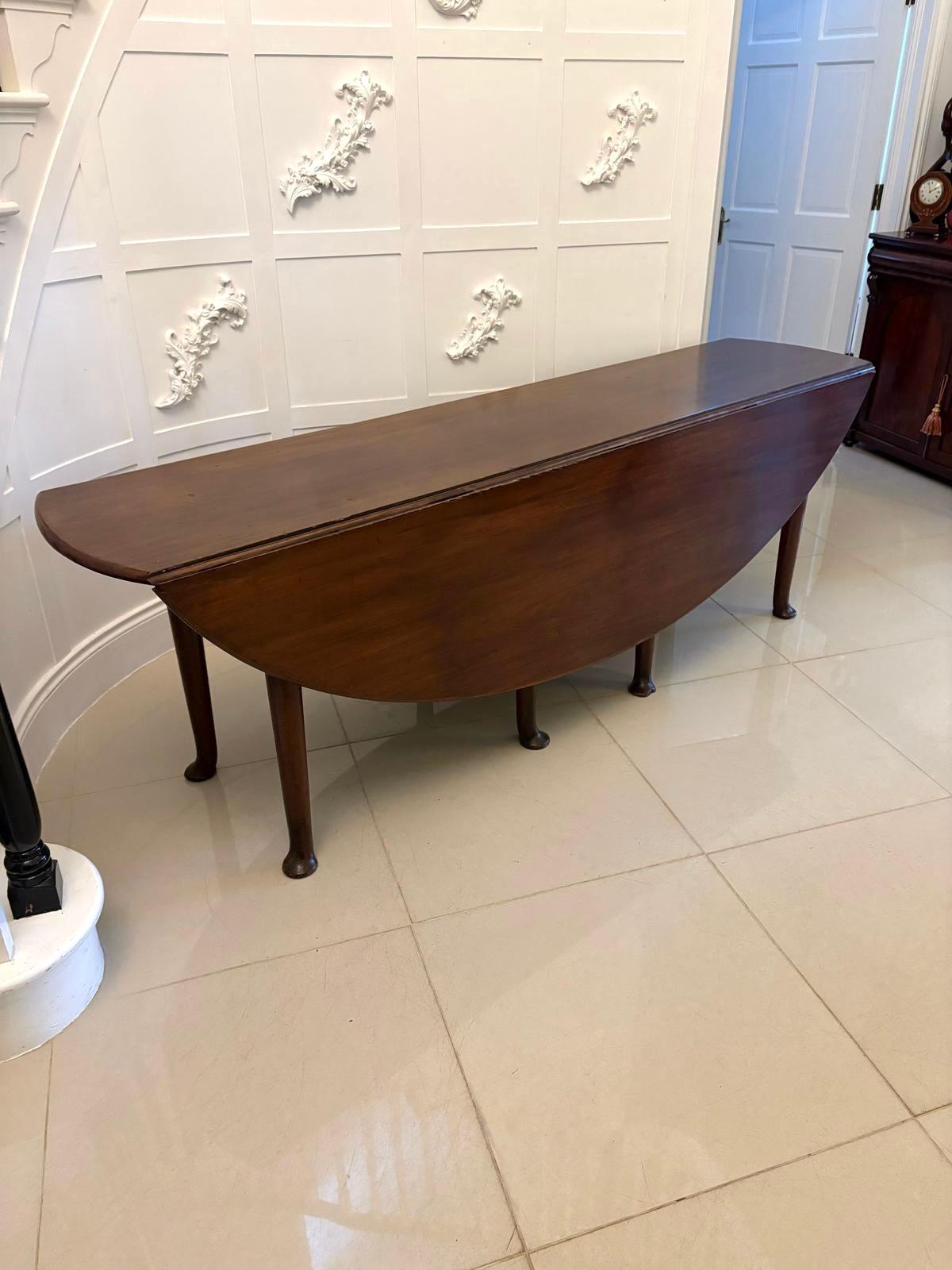 Grande table de salle à manger irlandaise ancienne du 18ème siècle en acajou de qualité exceptionnelle en vente 9