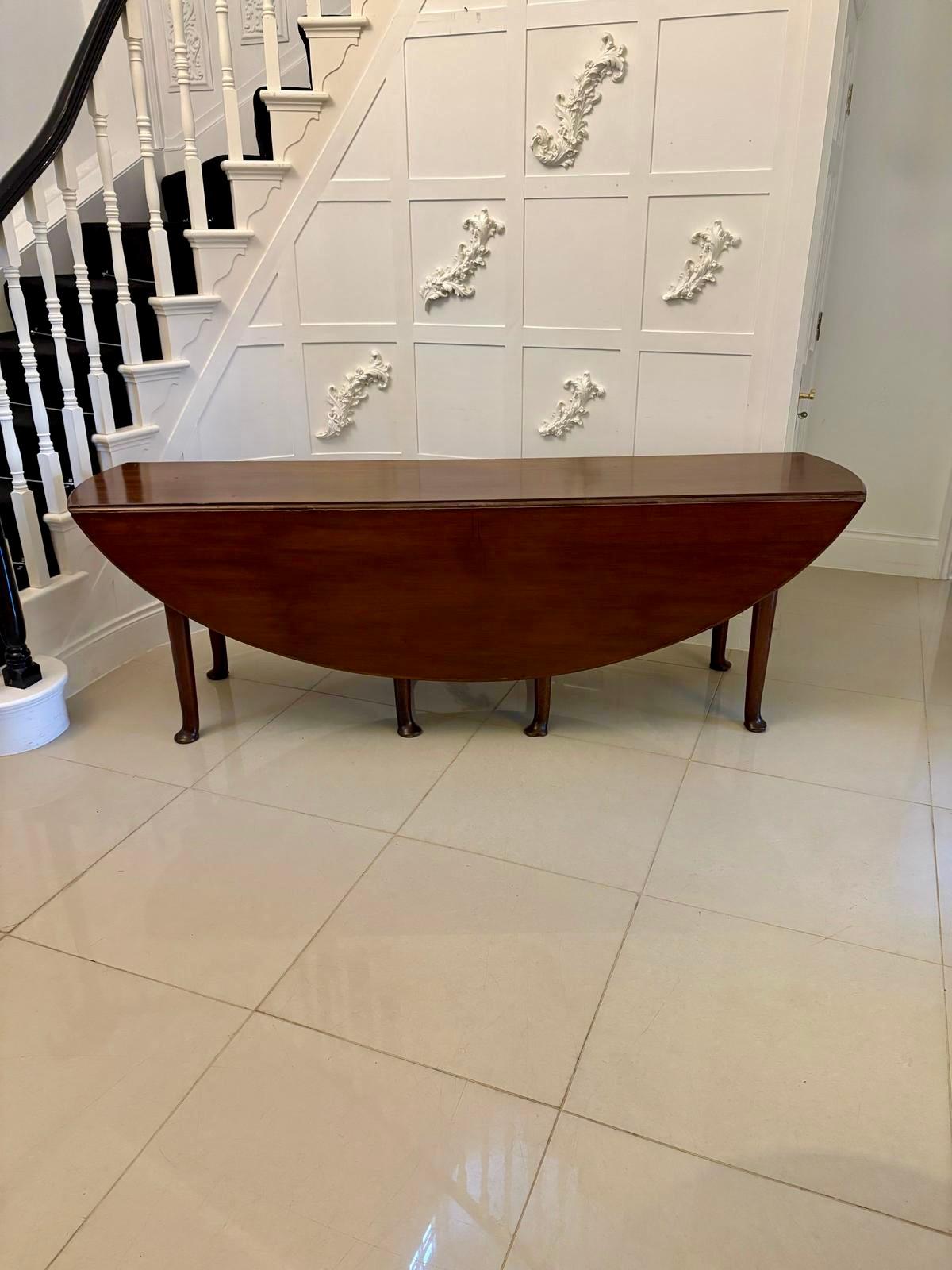 Grande table de salle à manger irlandaise ancienne du 18ème siècle en acajou de qualité exceptionnelle en vente 10