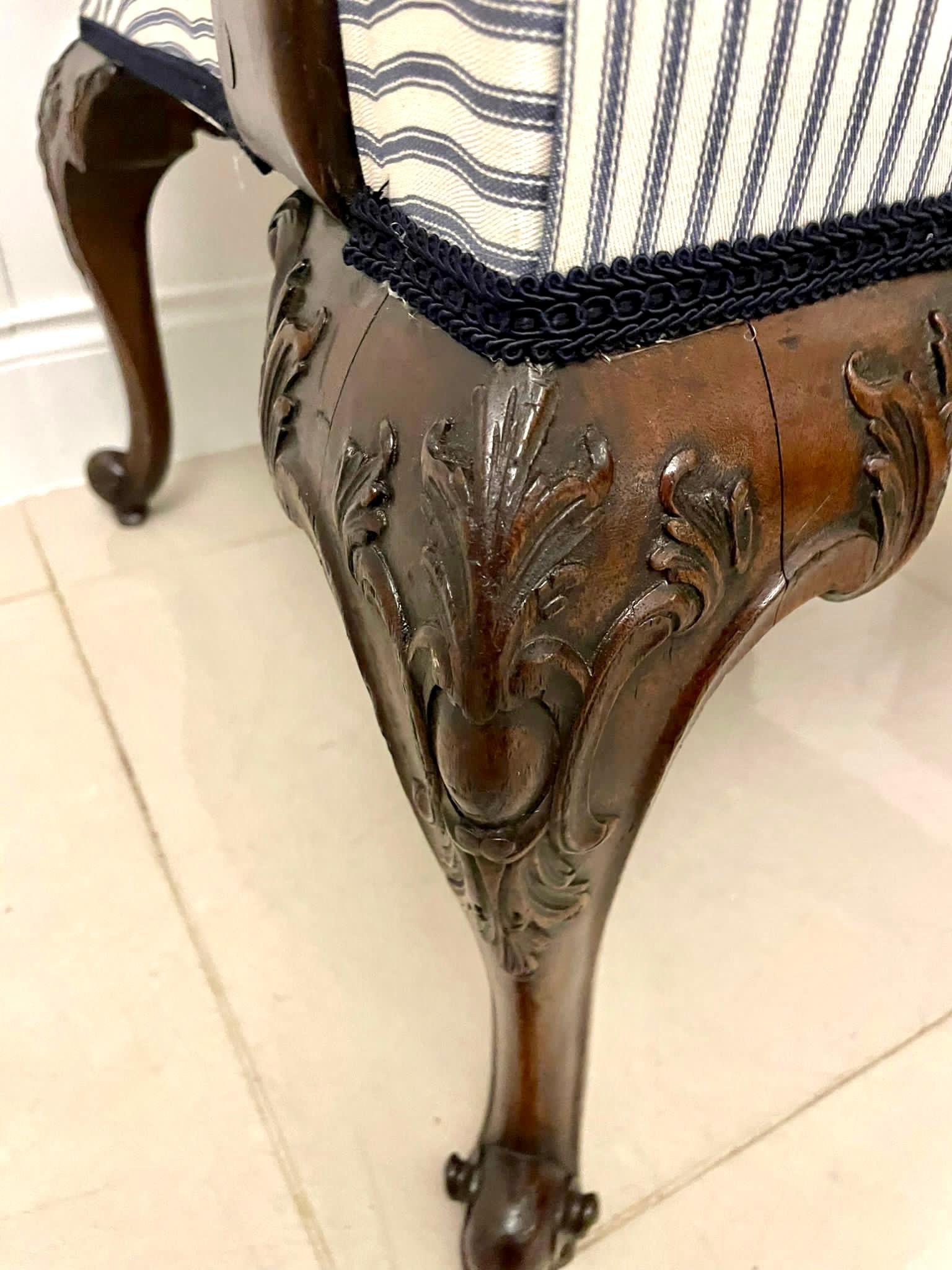 Grand fauteuil ancien en acajou sculpté de qualité exceptionnelle de Gainsborough en vente 4