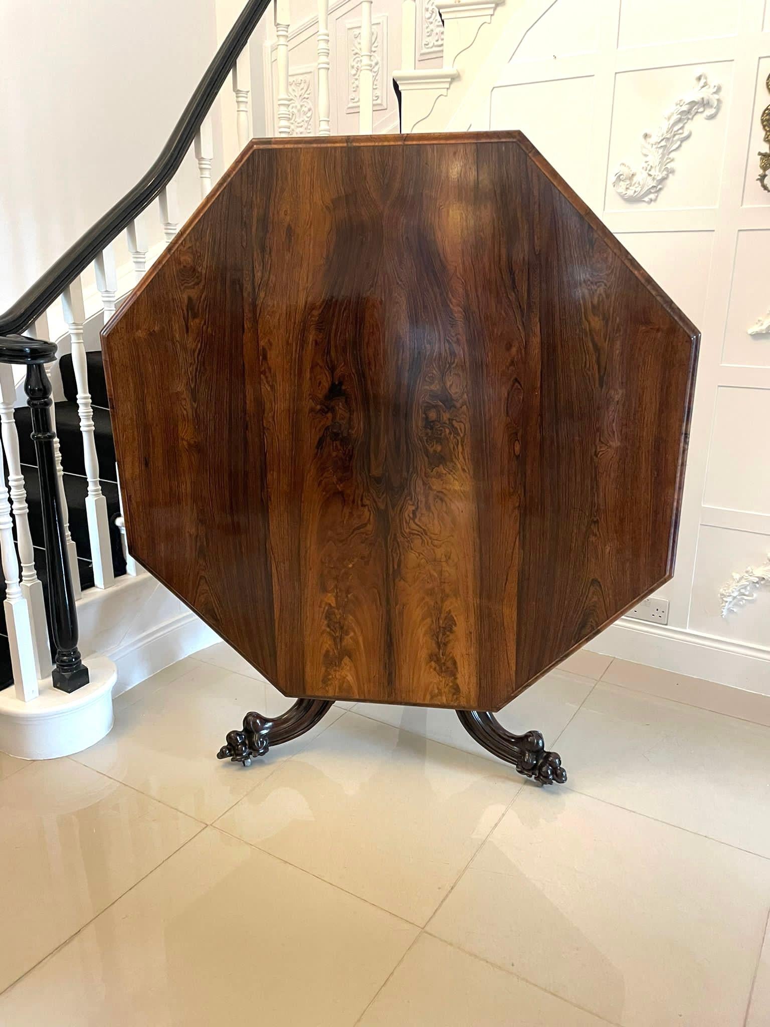 Outstanding quality large antique early Victorian rosewood centre/dining table by Gillows having a large remarkable quality hexagonal rosewood top with a thumb moulded edge and rosewood frieze supported by turned carved solid rosewood pedestal