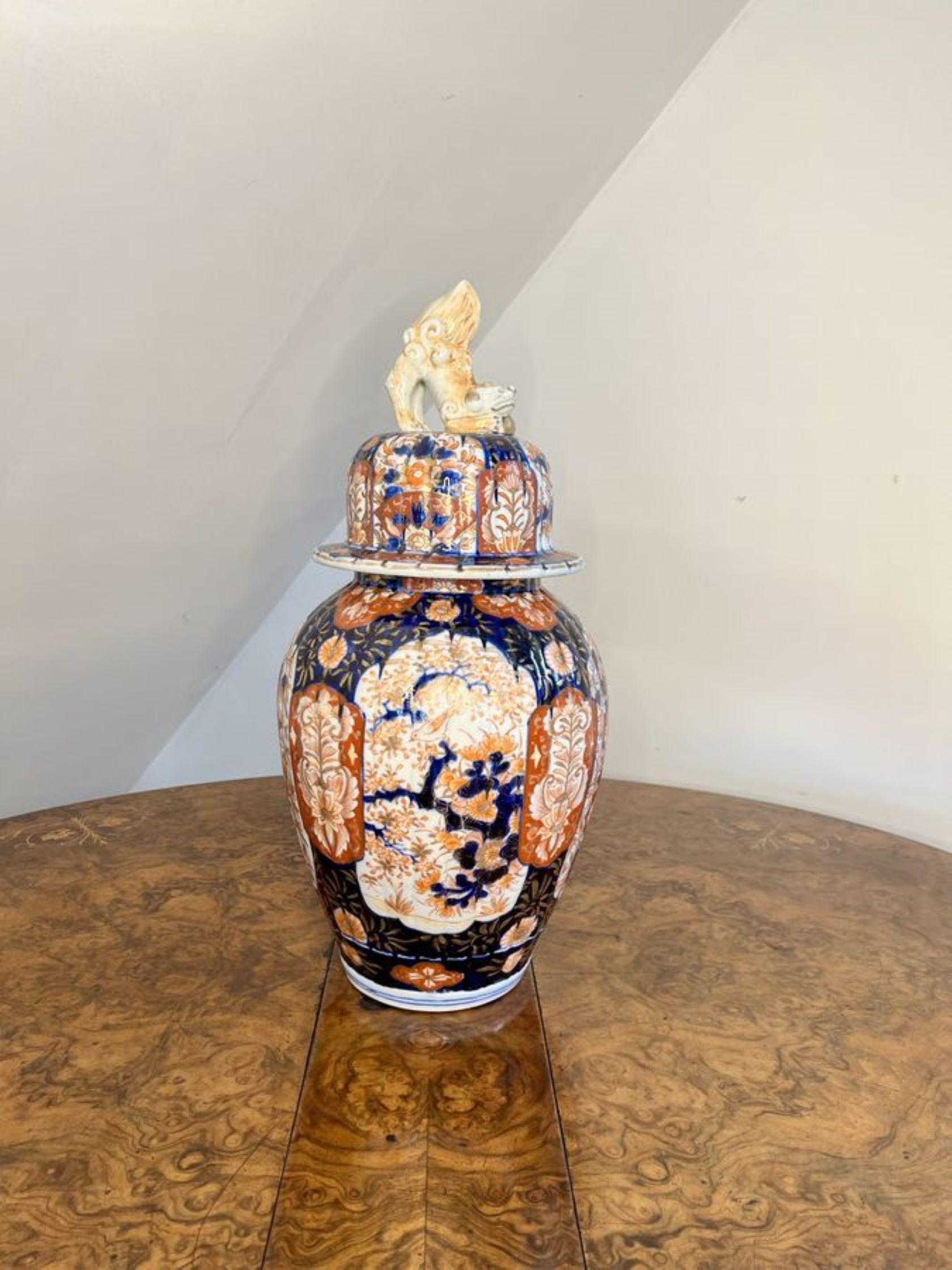 20th Century Outstanding quality large antique Japanese imari vase 
