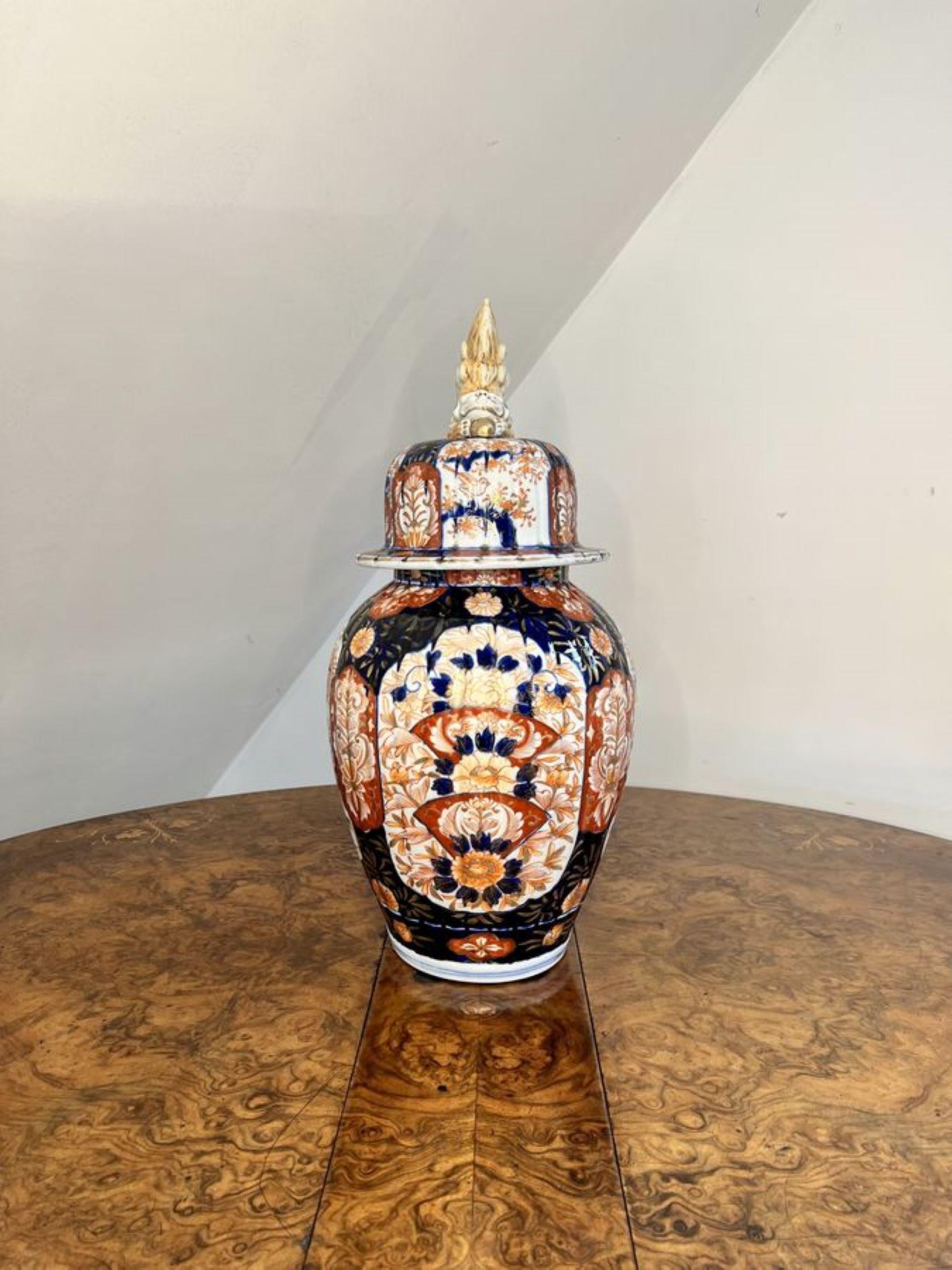 Outstanding quality large antique Japanese imari vase  1
