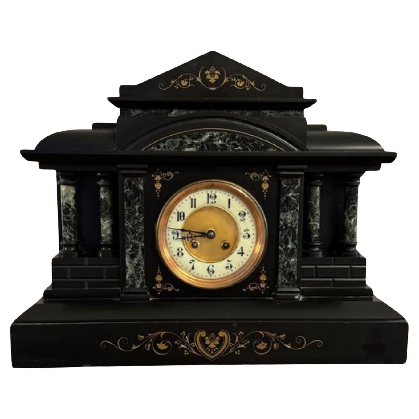 Reloj antiguo de sobremesa de gran calidad