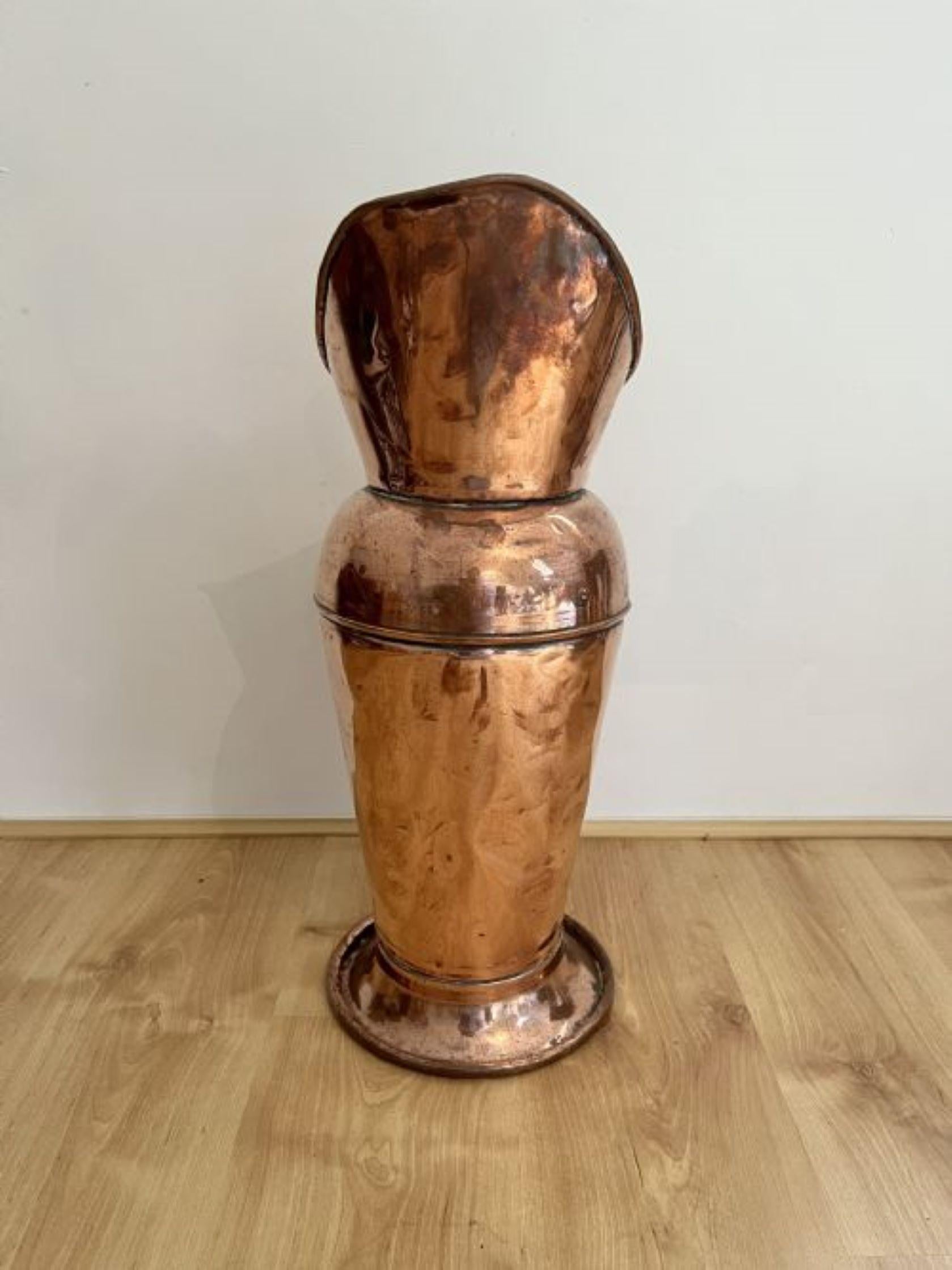 Outstanding quality large antique Victorian copper jug  In Good Condition For Sale In Ipswich, GB