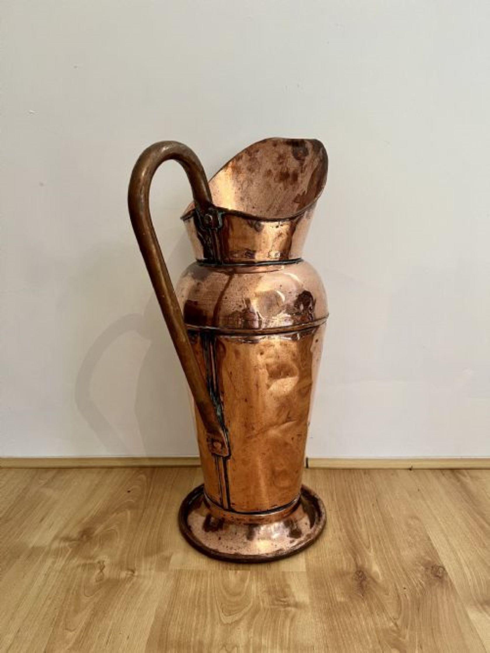 Outstanding quality large antique Victorian copper jug  For Sale 1