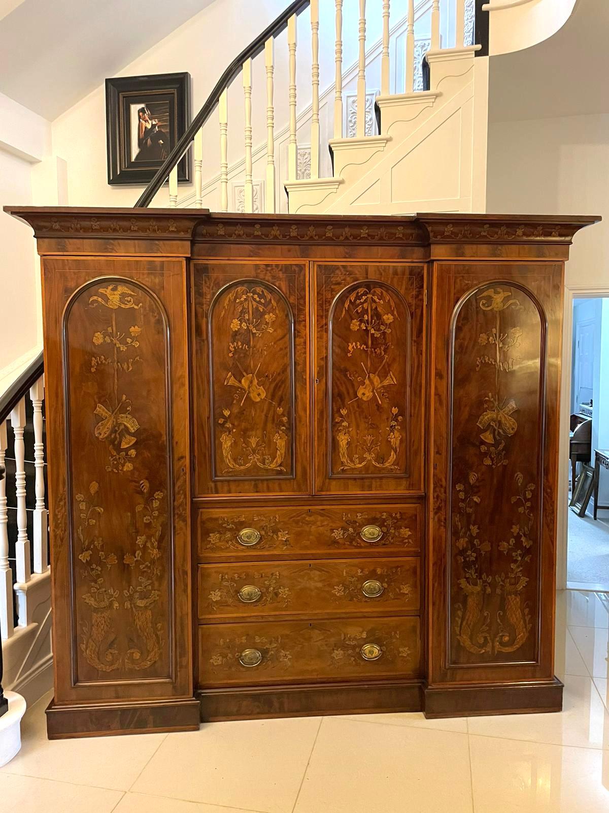 Outstanding Quality Large Antique Victorian Inlaid Mahogany Wardrobe 3