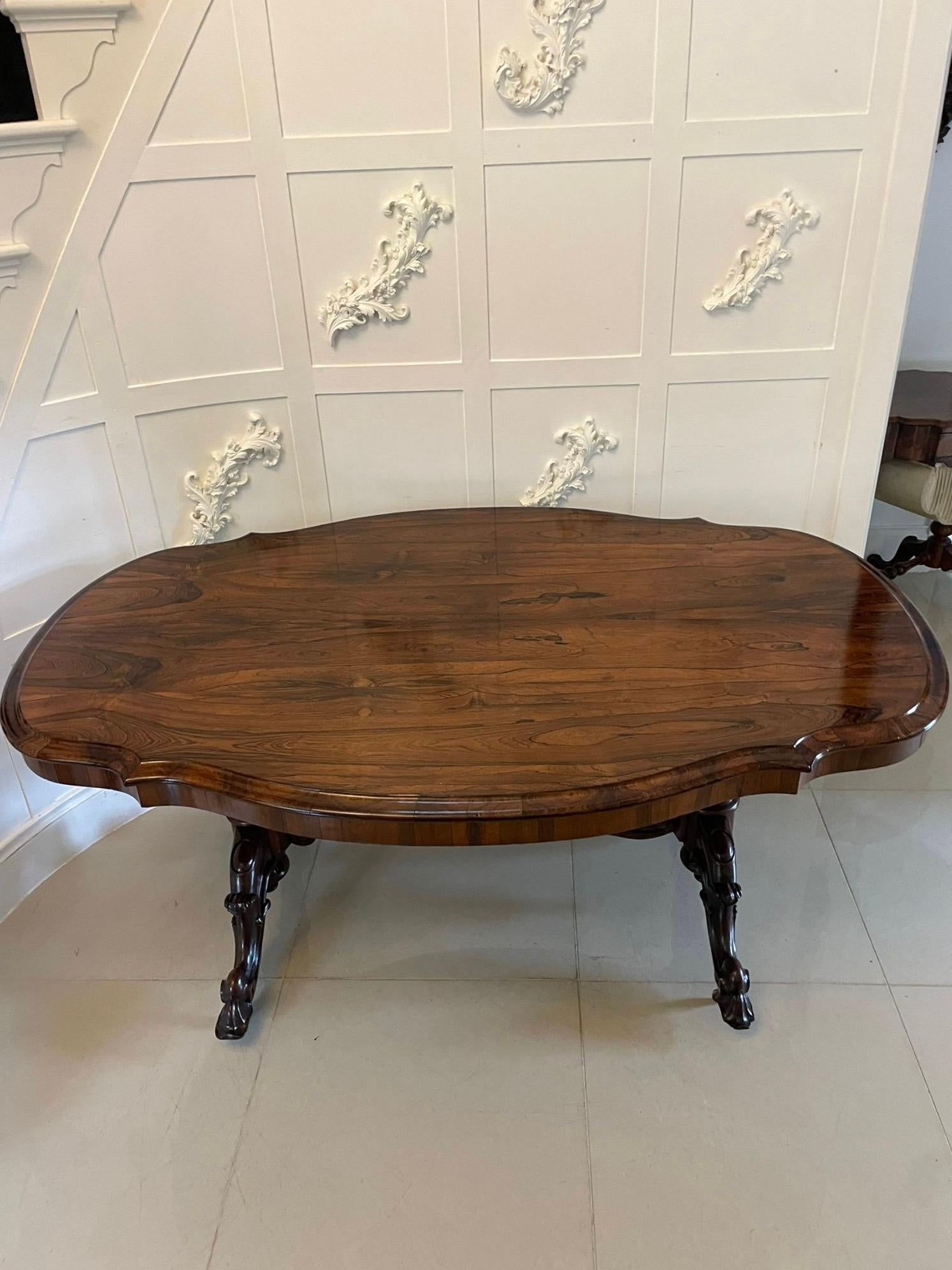 English Outstanding Quality Large Antique Victorian Rosewood Centre/Dining Table  For Sale