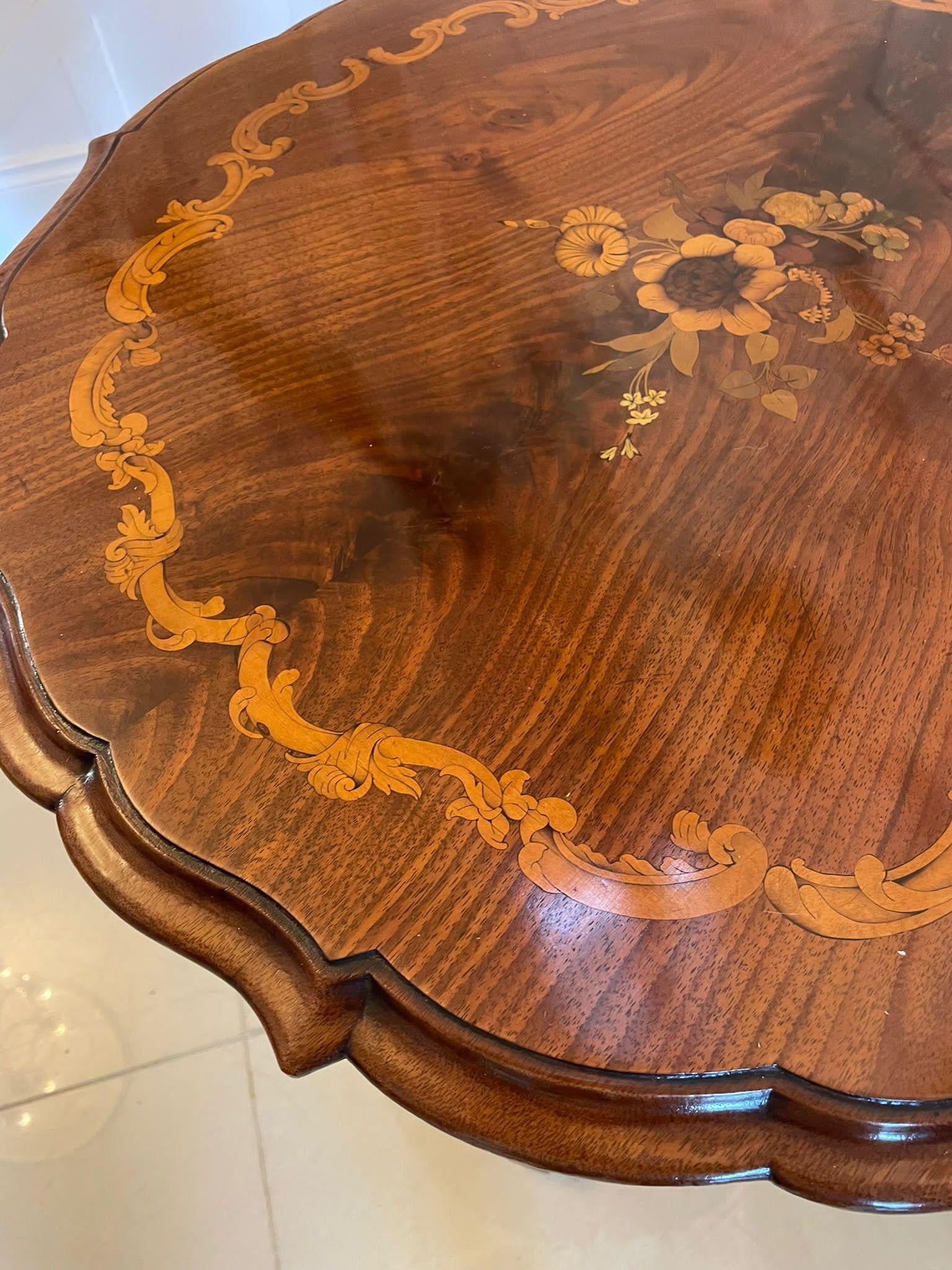 Mid-19th Century Outstanding Quality Large Antique Victorian Walnut Marquetry Inlaid Lamp Table For Sale