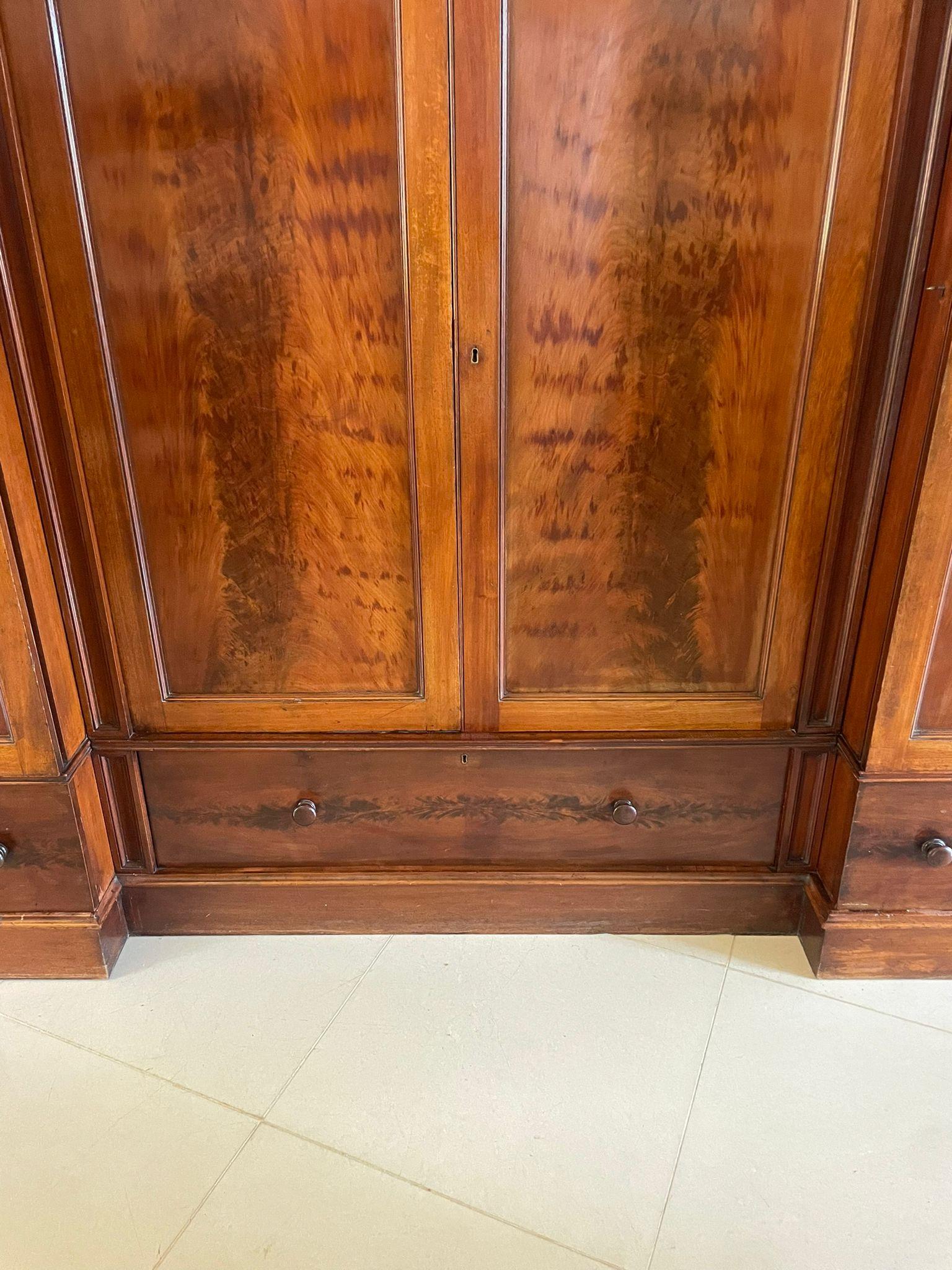 Outstanding Quality Large Victorian Antique Figured Mahogany Four Door Wardrobe For Sale 2