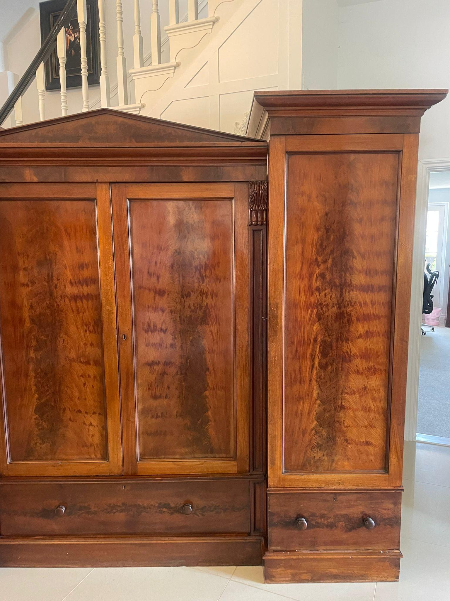 Outstanding Quality Large Victorian Antique Figured Mahogany Four Door Wardrobe For Sale 3