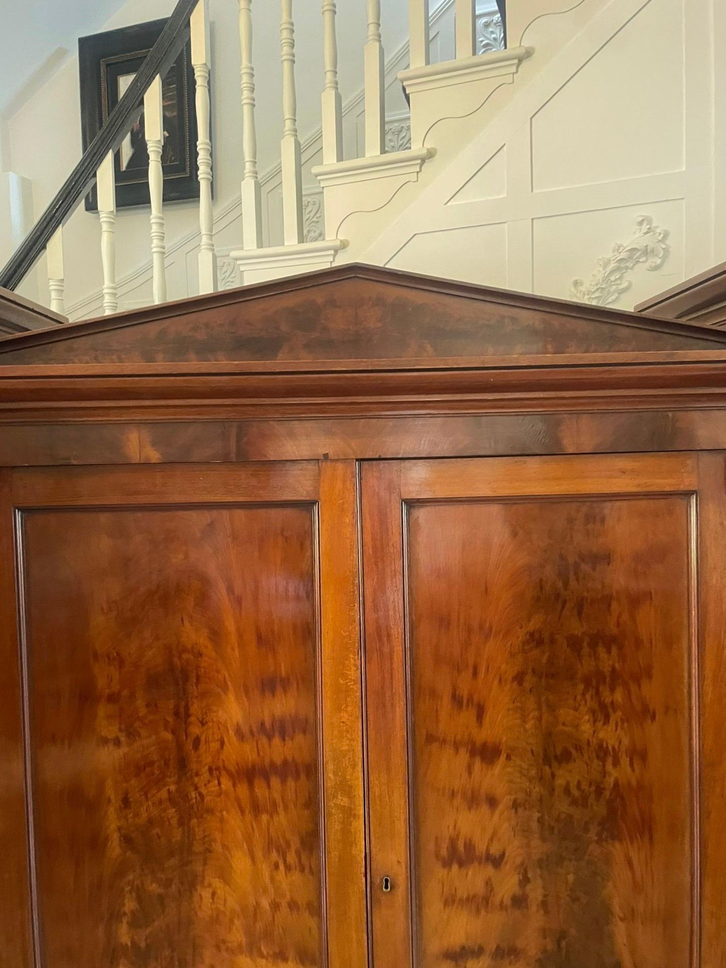 Outstanding Quality Large Victorian Antique Figured Mahogany Four Door Wardrobe For Sale 10