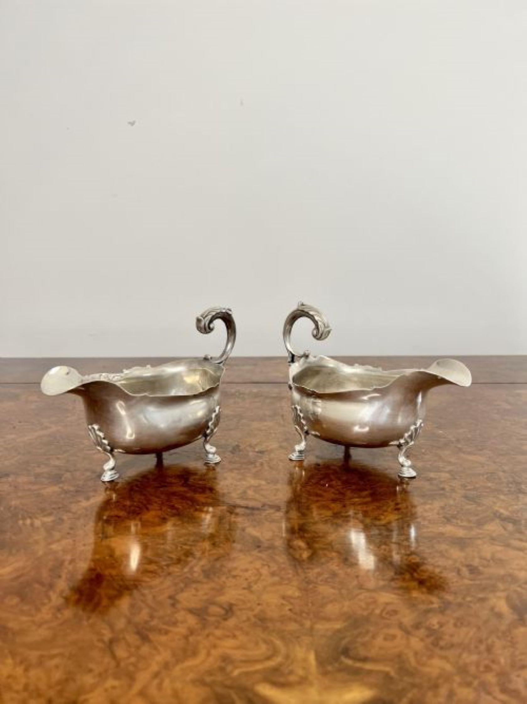 Silver Outstanding quality pair of antique George III silver sauce boats  For Sale