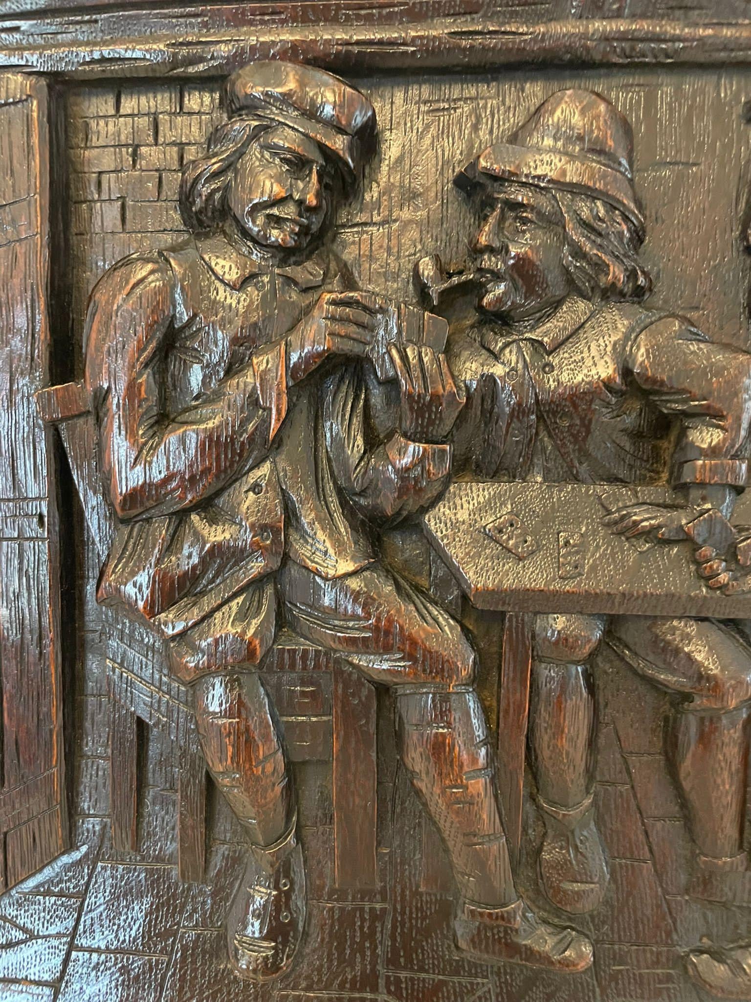 Victorien Ensemble de 3 panneaux de chêne sculptés de style victorien ancien d'une qualité exceptionnelle  en vente