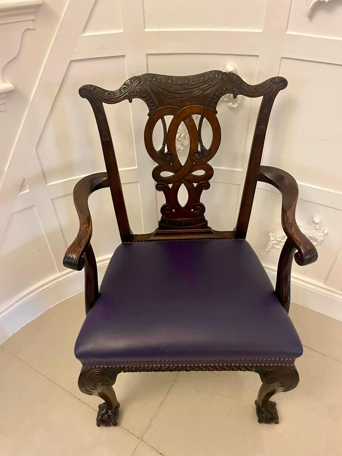 Ensemble de 8 chaises de salle à manger victoriennes anciennes en acajou sculpté de qualité exceptionnelle en vente 2