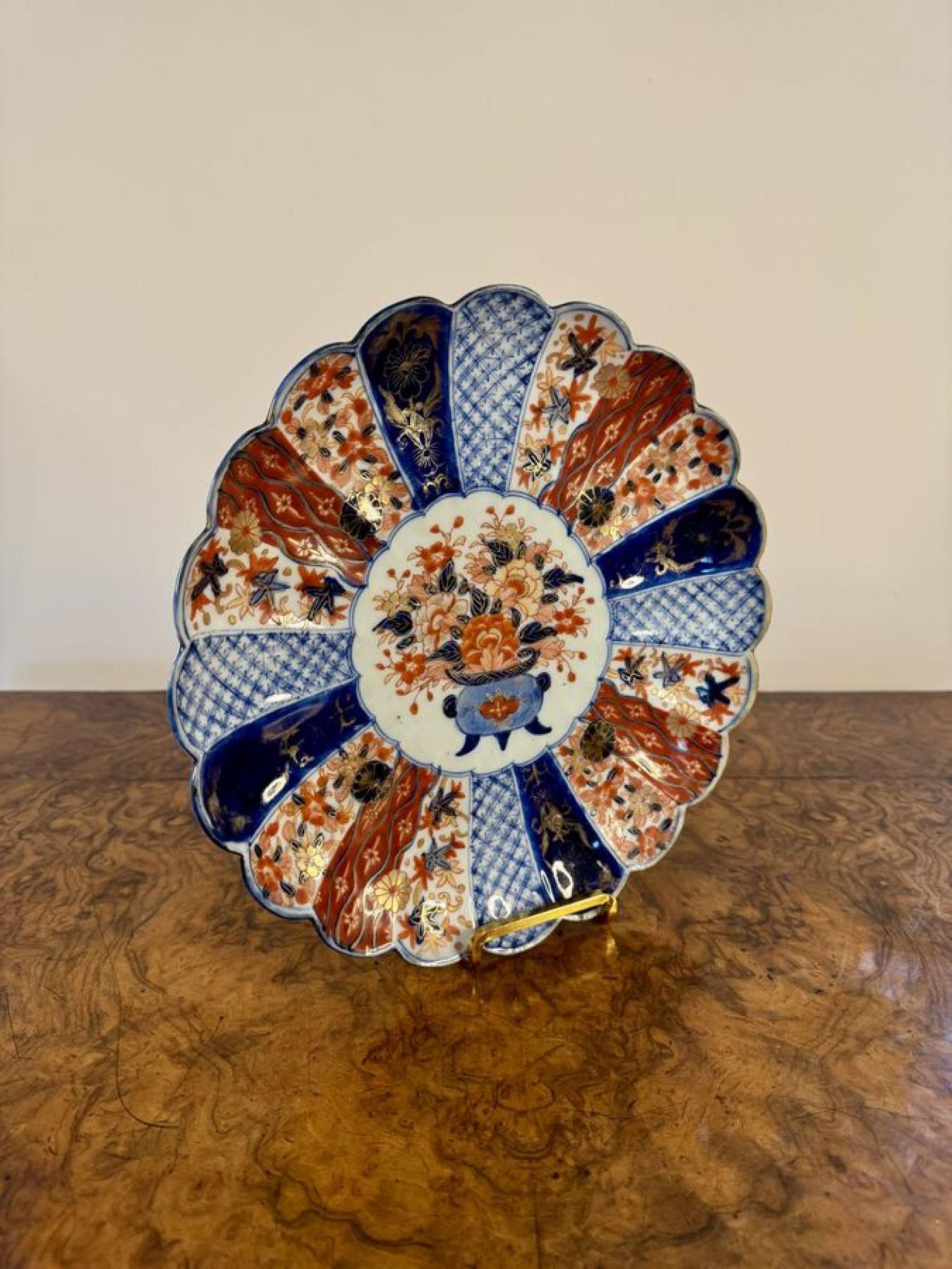 20th Century Outstanding quality trio of antique Japanese imari plates For Sale