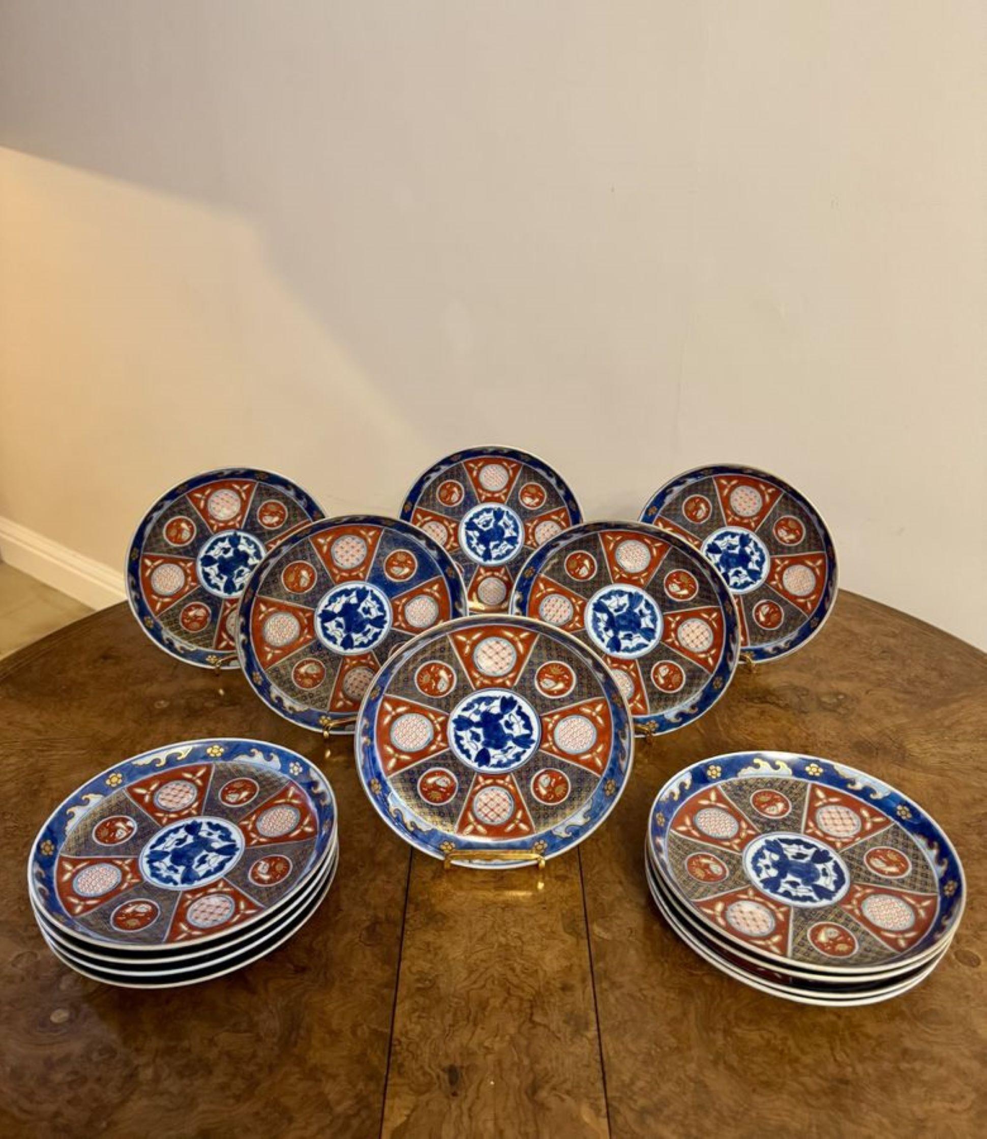 Outstanding rare collection of fourteen matching antique Japanese imari plates For Sale 2