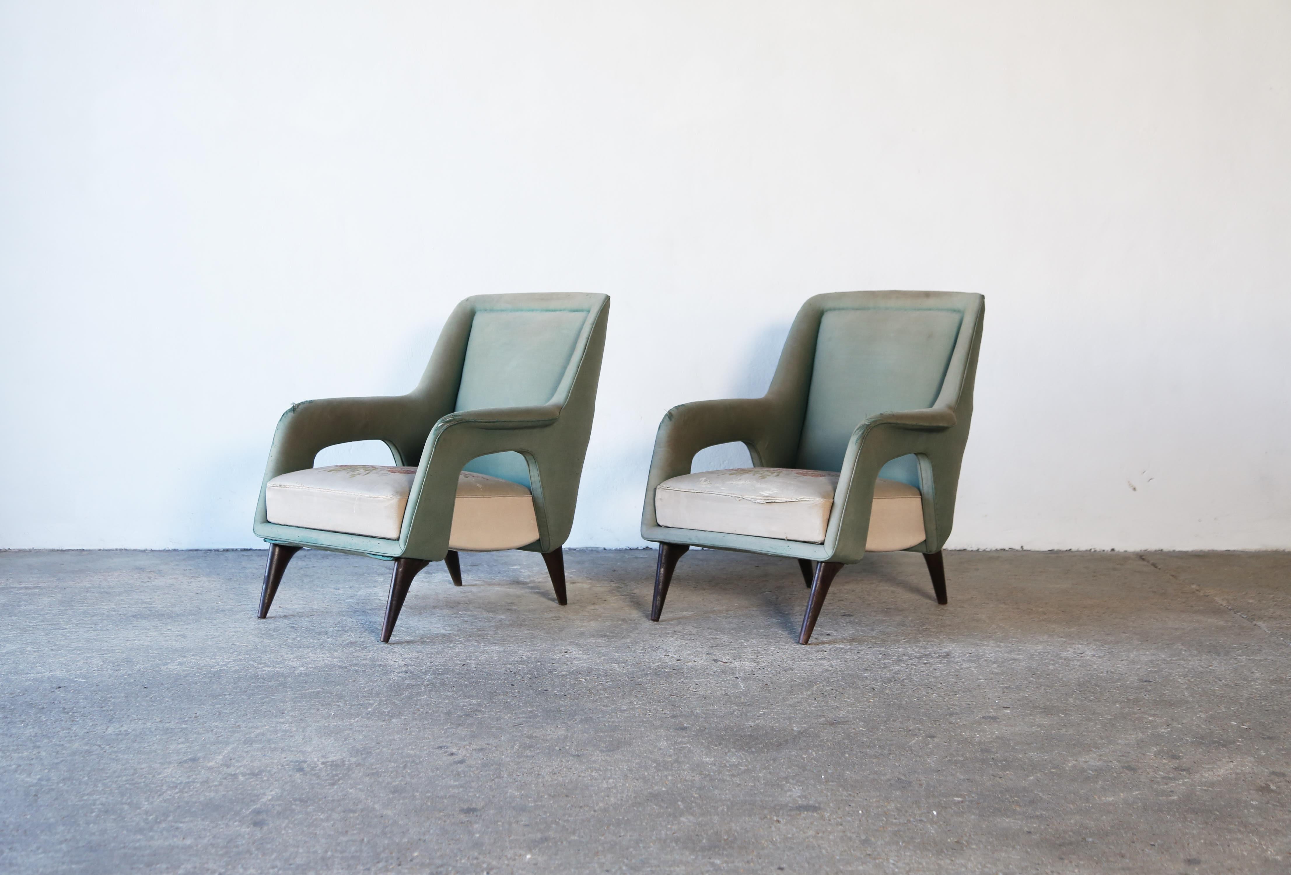 20th Century Outstanding, Rare Lounge Chairs, Italy, 1950s, For Reupholstery For Sale