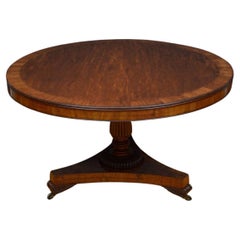 Magnifique table centrale en acajou de style Régence Table de salle à manger