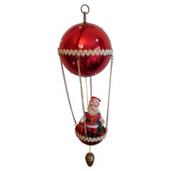 Vintage Outstanding Santa Claus Hot Air Balloon Music Box Rotating Christmas Ornament