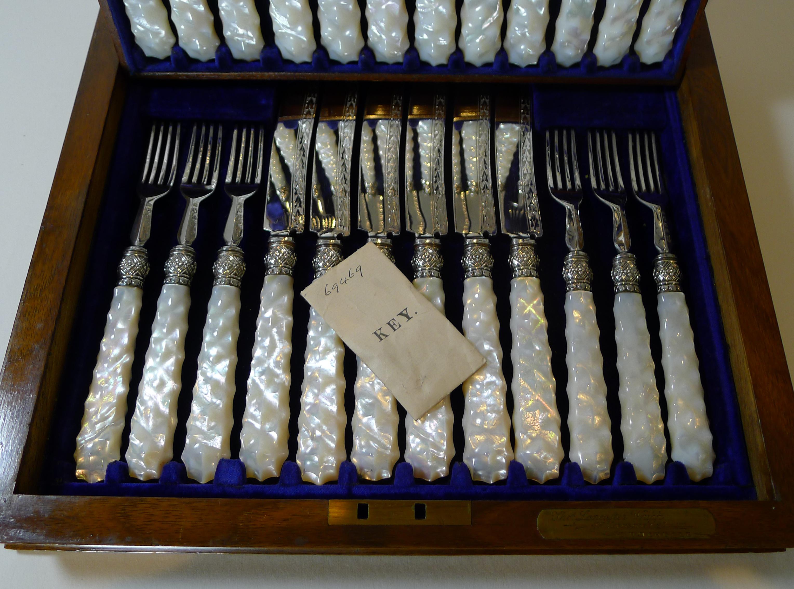 Outstanding Set Fruit / Desert Knives and Forks for Twelve In Good Condition In Bath, GB