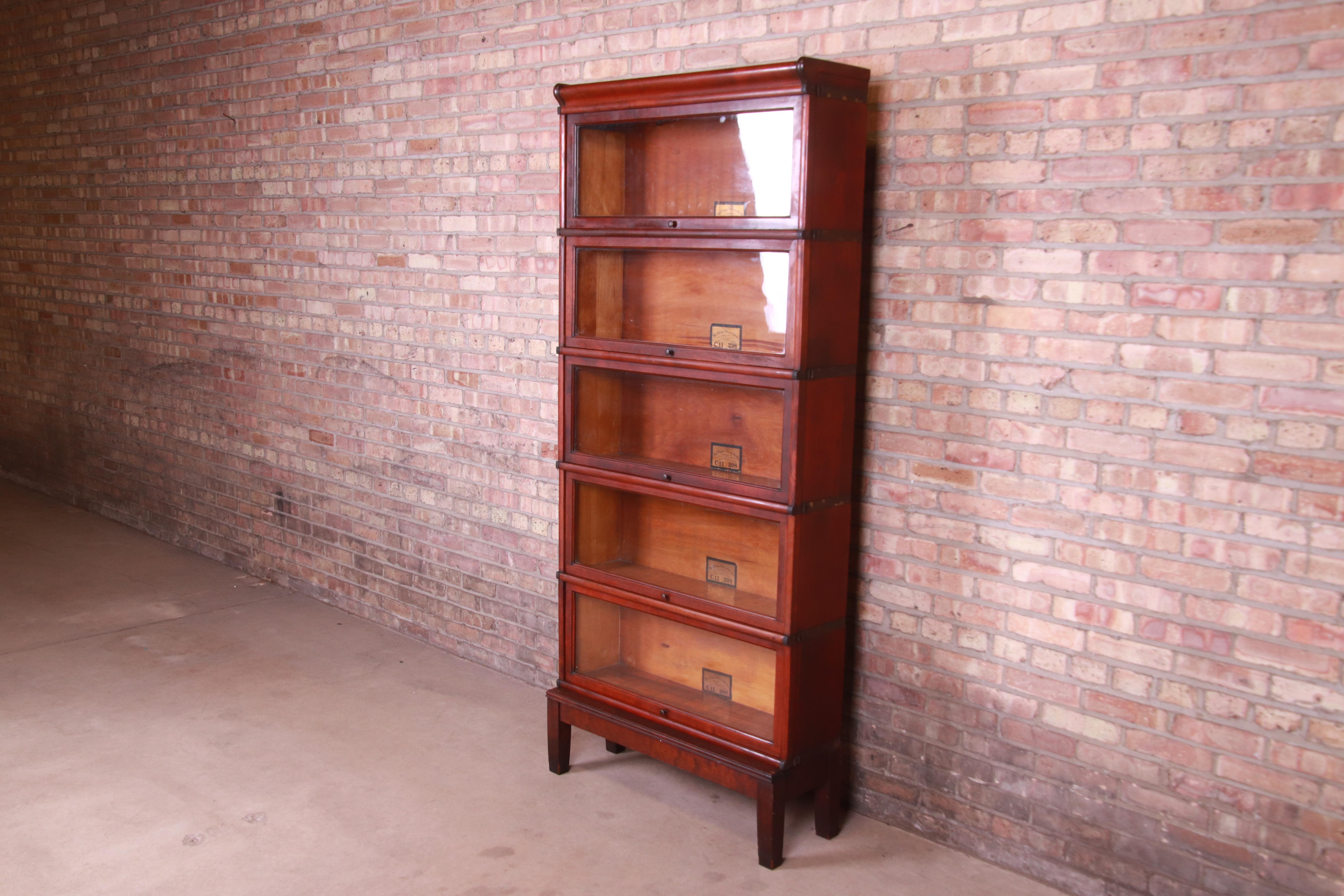 Outstanding Set of Ten Globe Wernicke Mahogany Barrister Bookcases, circa 1890s 6