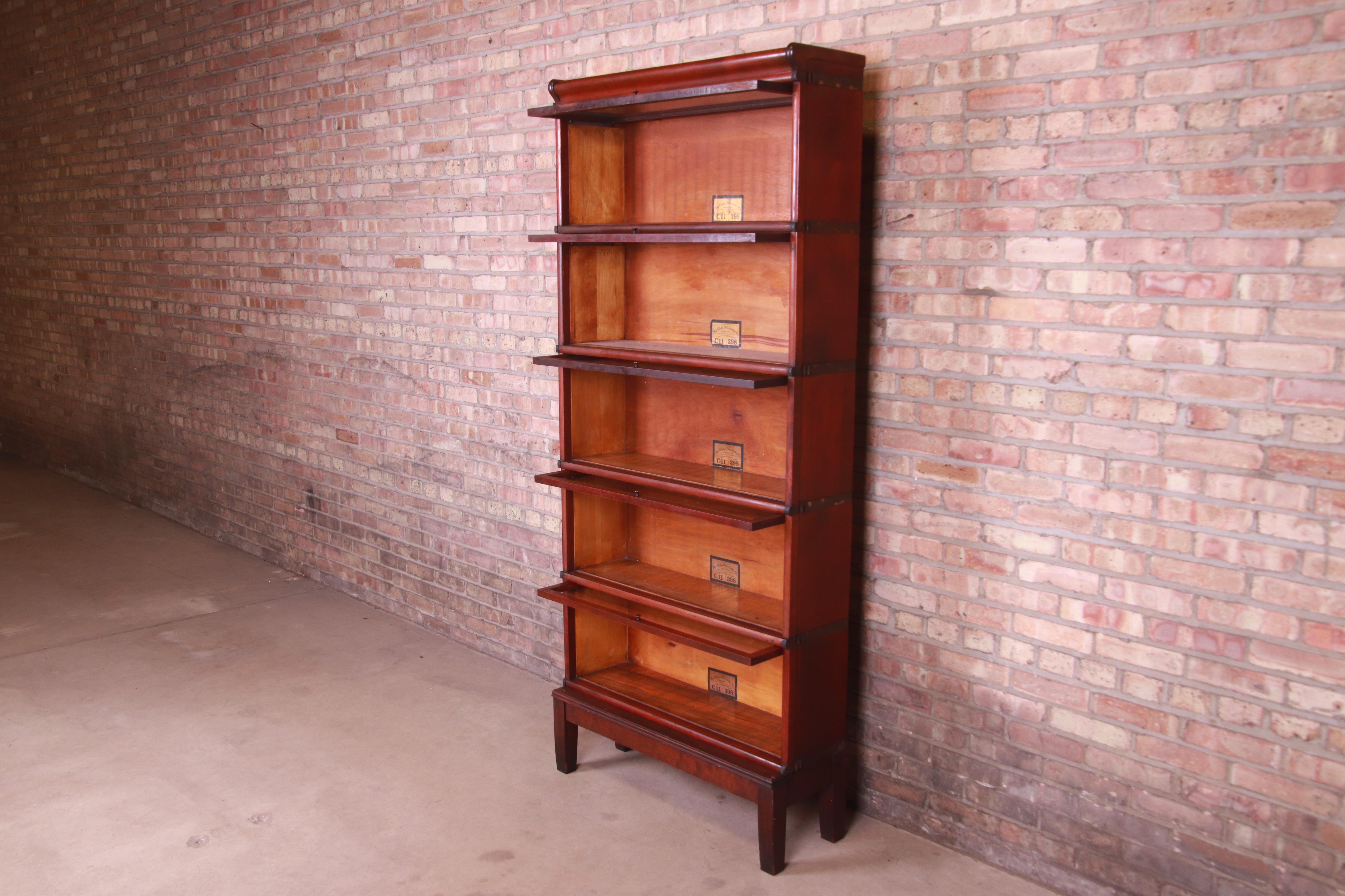 Outstanding Set of Ten Globe Wernicke Mahogany Barrister Bookcases, circa 1890s 7