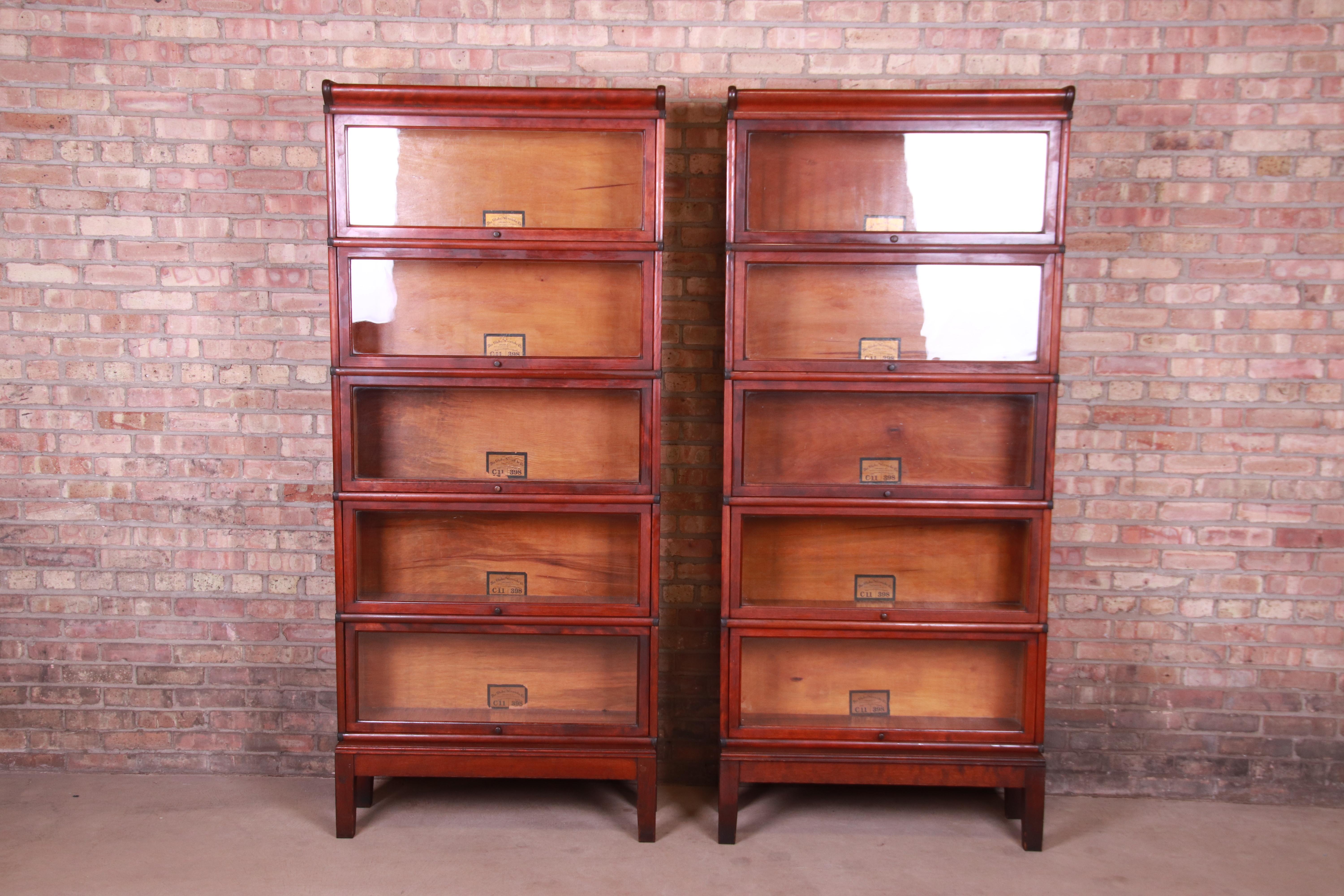 Outstanding Set of Ten Globe Wernicke Mahogany Barrister Bookcases, circa 1890s 2
