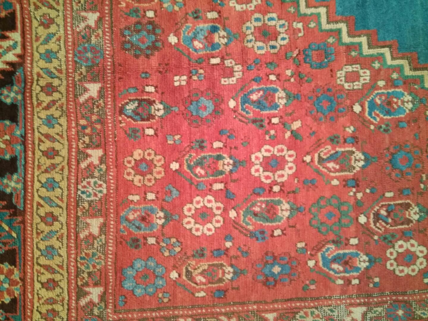 Outstanding Sky Blue Antique Bakshaish Carpet with Sun Yellow Central Diamond For Sale 6