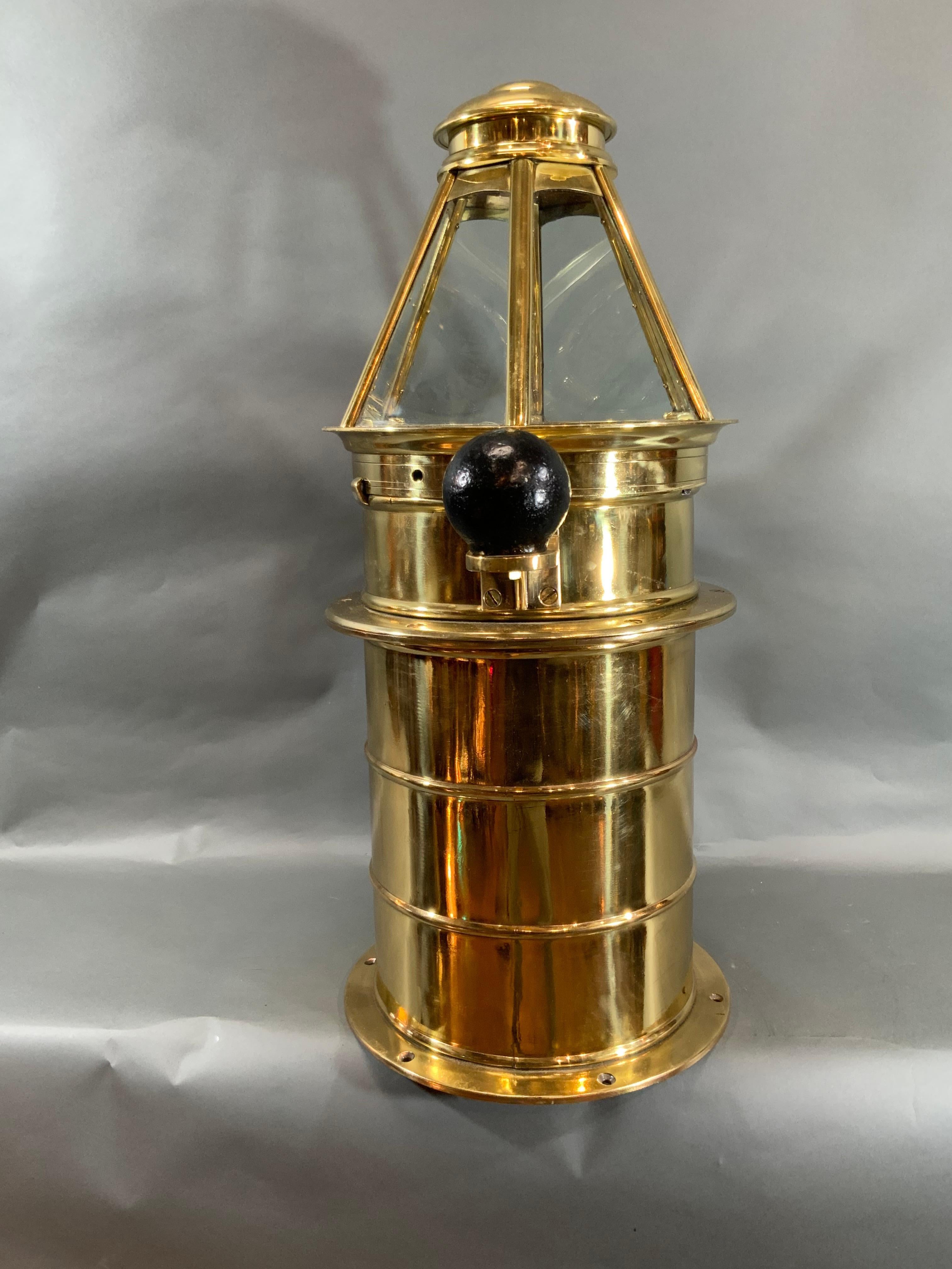 Outstanding Solid Brass Yacht Binnacle circa 1920 In Good Condition For Sale In Norwell, MA