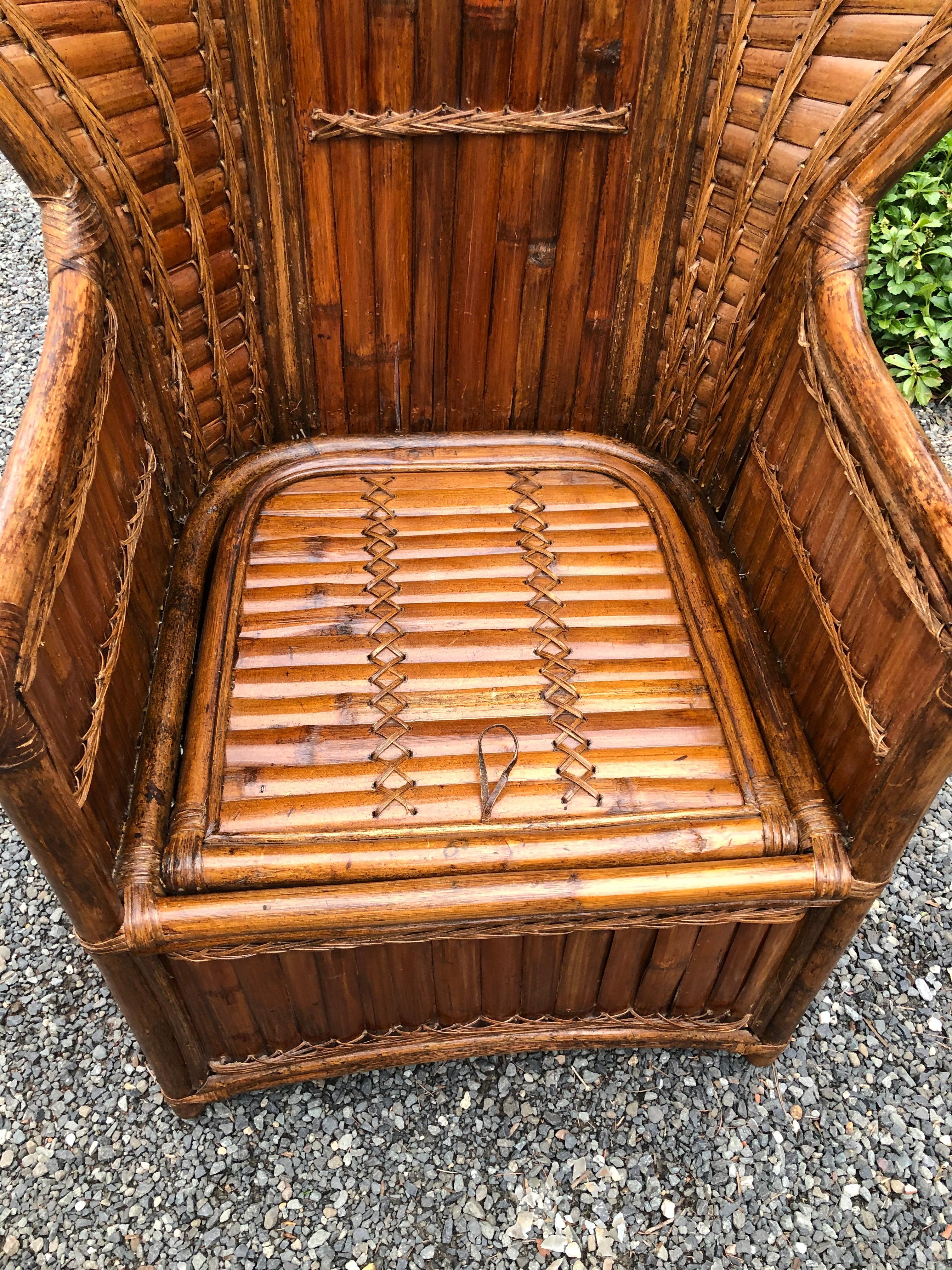 Outstanding Split Bamboo Peacock Club Chair In Excellent Condition In Hopewell, NJ