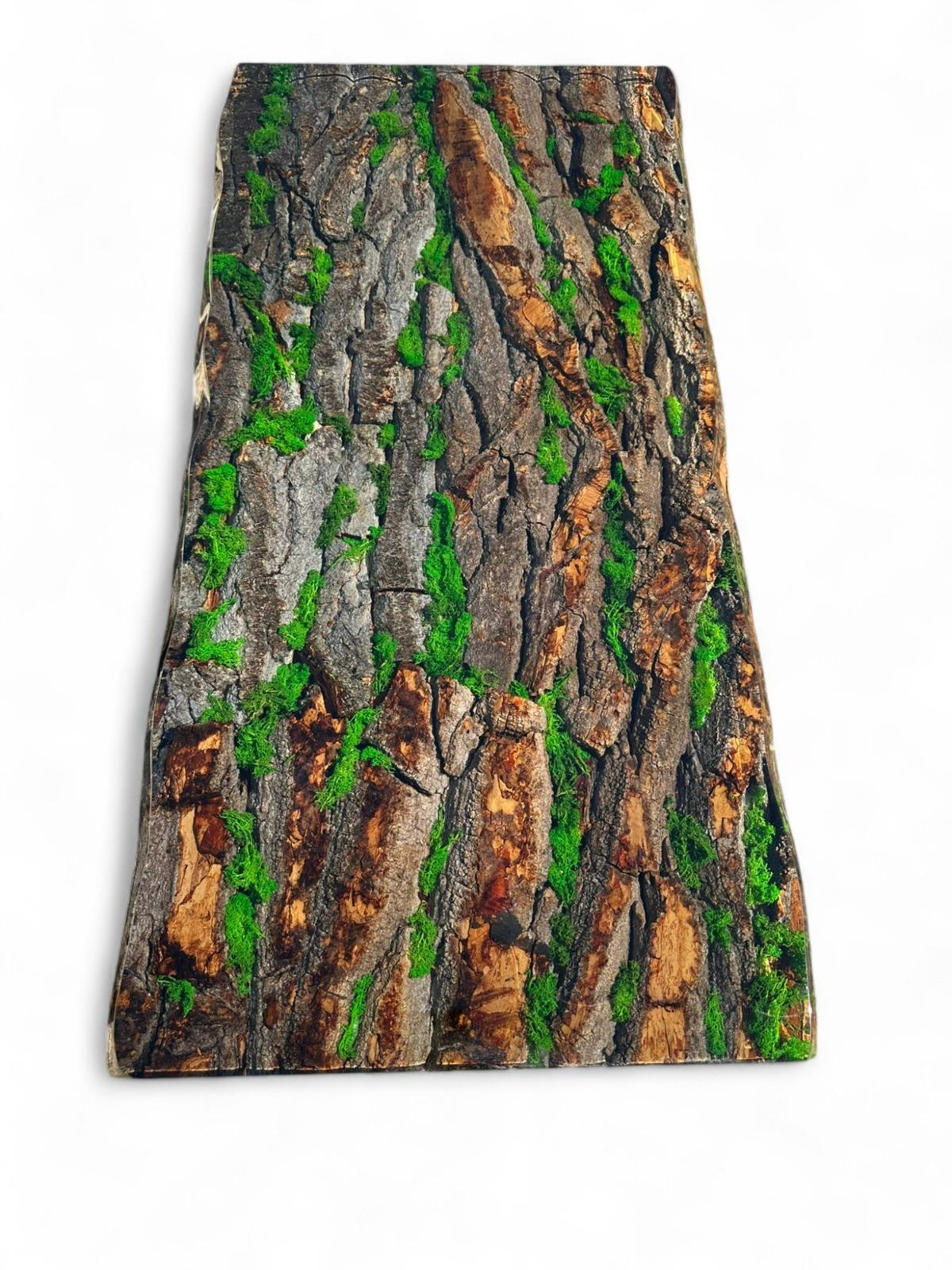 Outstanding Tree Bark Moss Epoxy Table - Resin Bark Dining Table In New Condition For Sale In İnegöl, TR