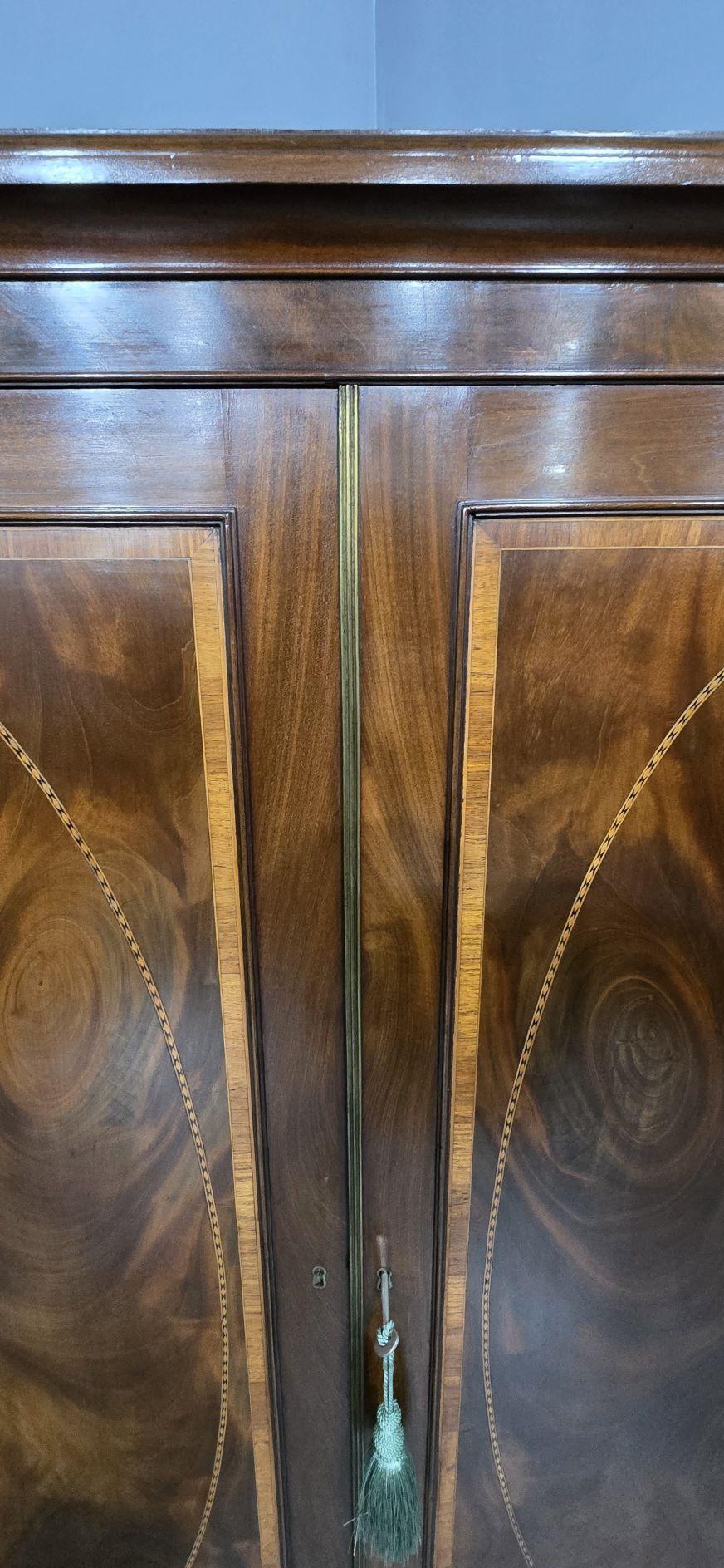 Remarquable bibliothèque victorienne réglable en vente 1