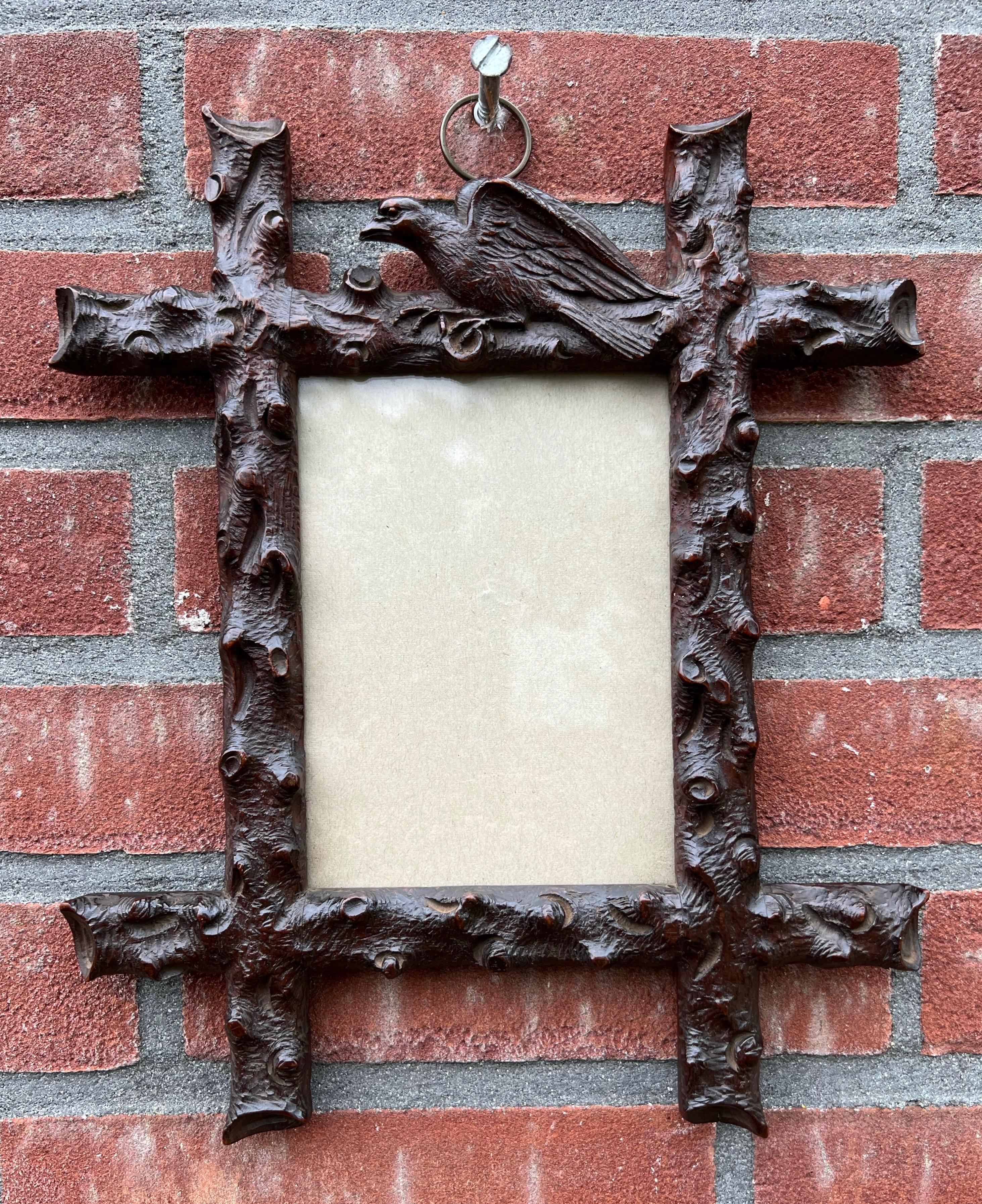 Outstanding Victorian Antique Finest Carved Nutwood Picture Frame w. Bird on Top For Sale 5