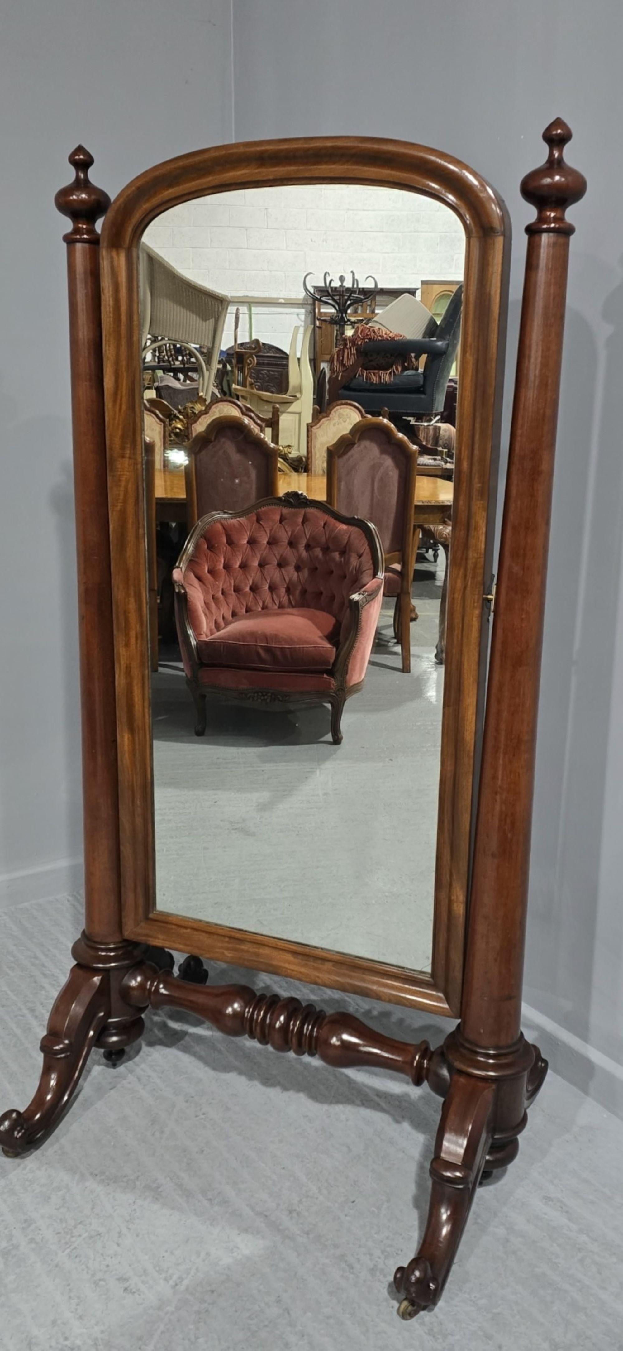 Mahogany Outstanding Victorian Cheval Mirror For Sale