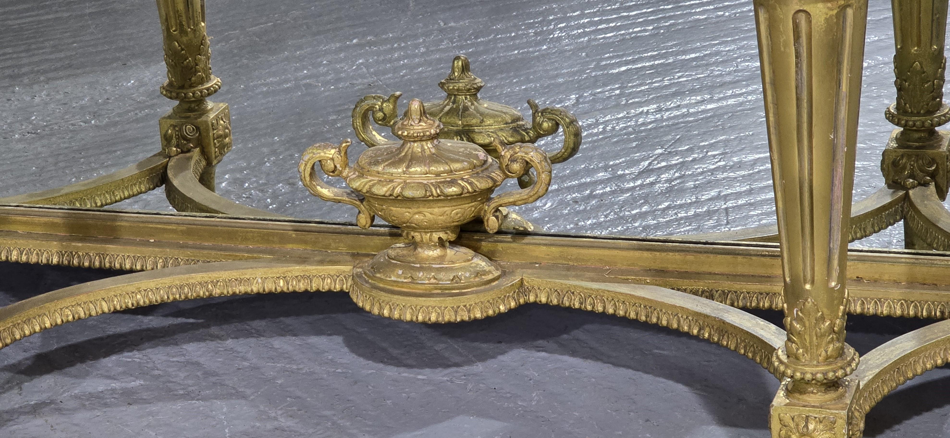 Excepcional consola victoriana dorada en venta 1
