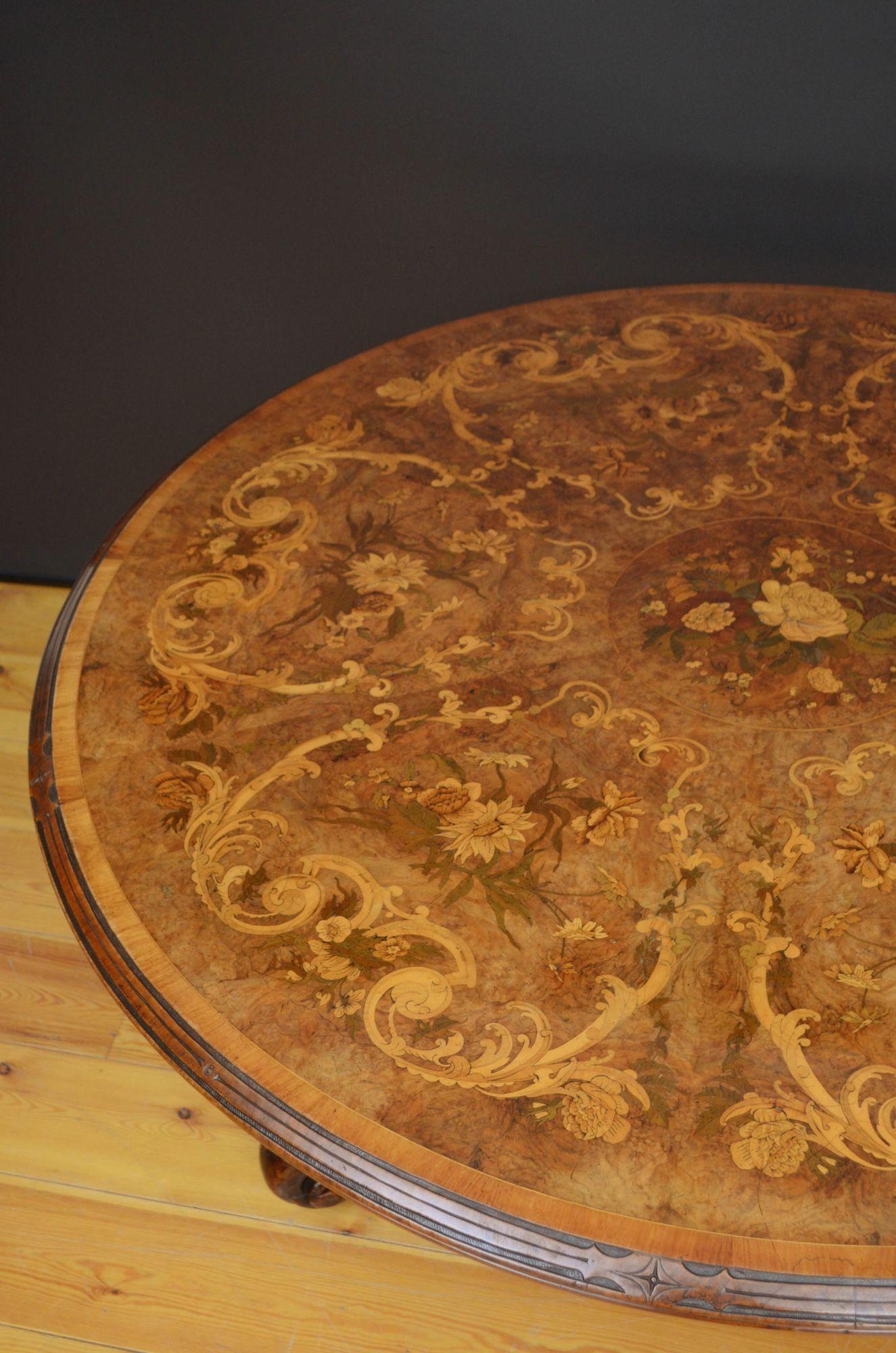 19th Century Outstanding Victorian Walnut Centre / Dining Table For Sale