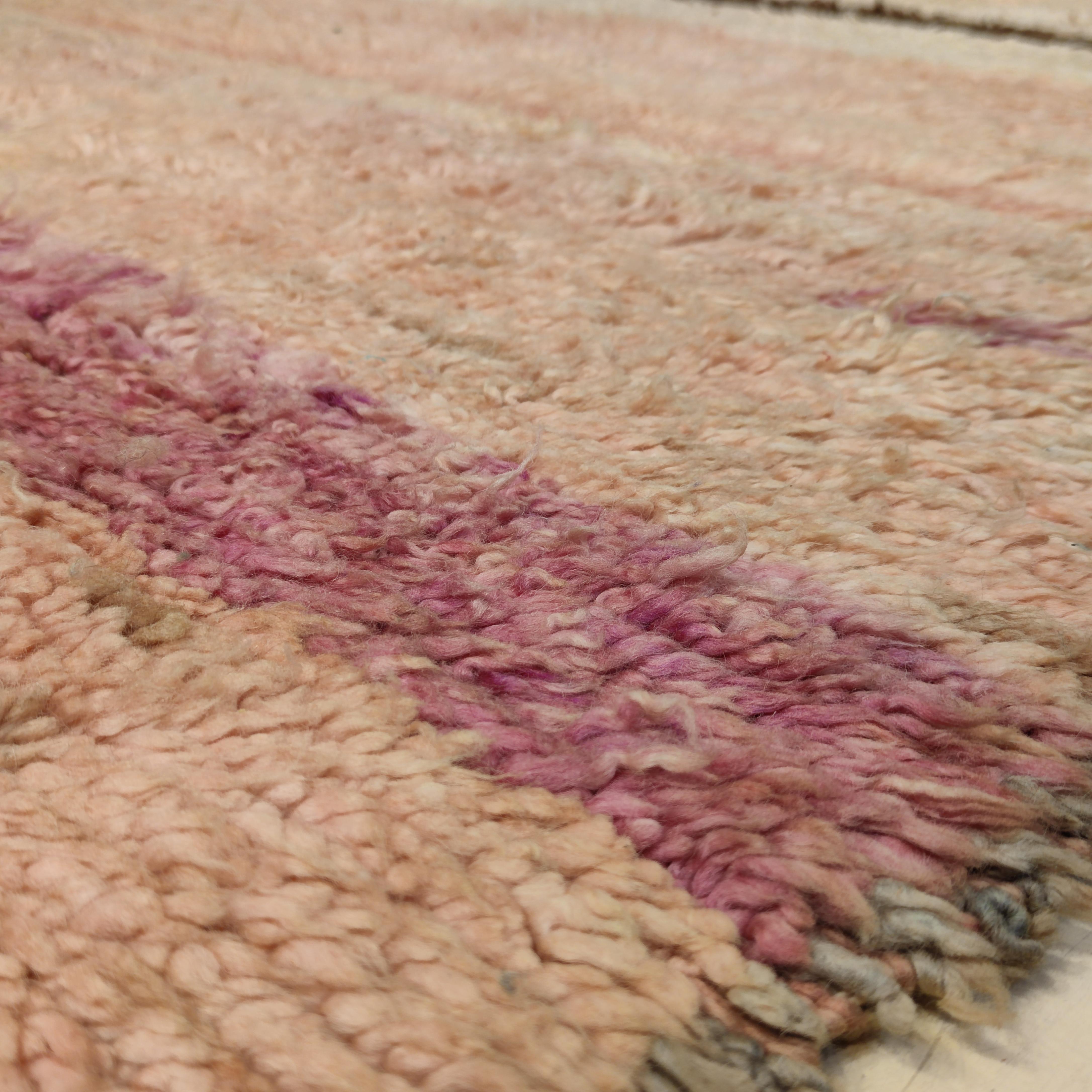 Outstanding Vintage Light Pink Beni Mguild Open Field Moroccan Berber Rug For Sale 4