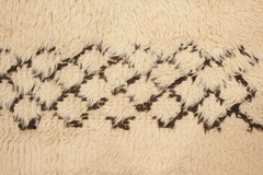 Outstanding Vintage Moroccan Berber Beni Ouarain Rug in White and Black
