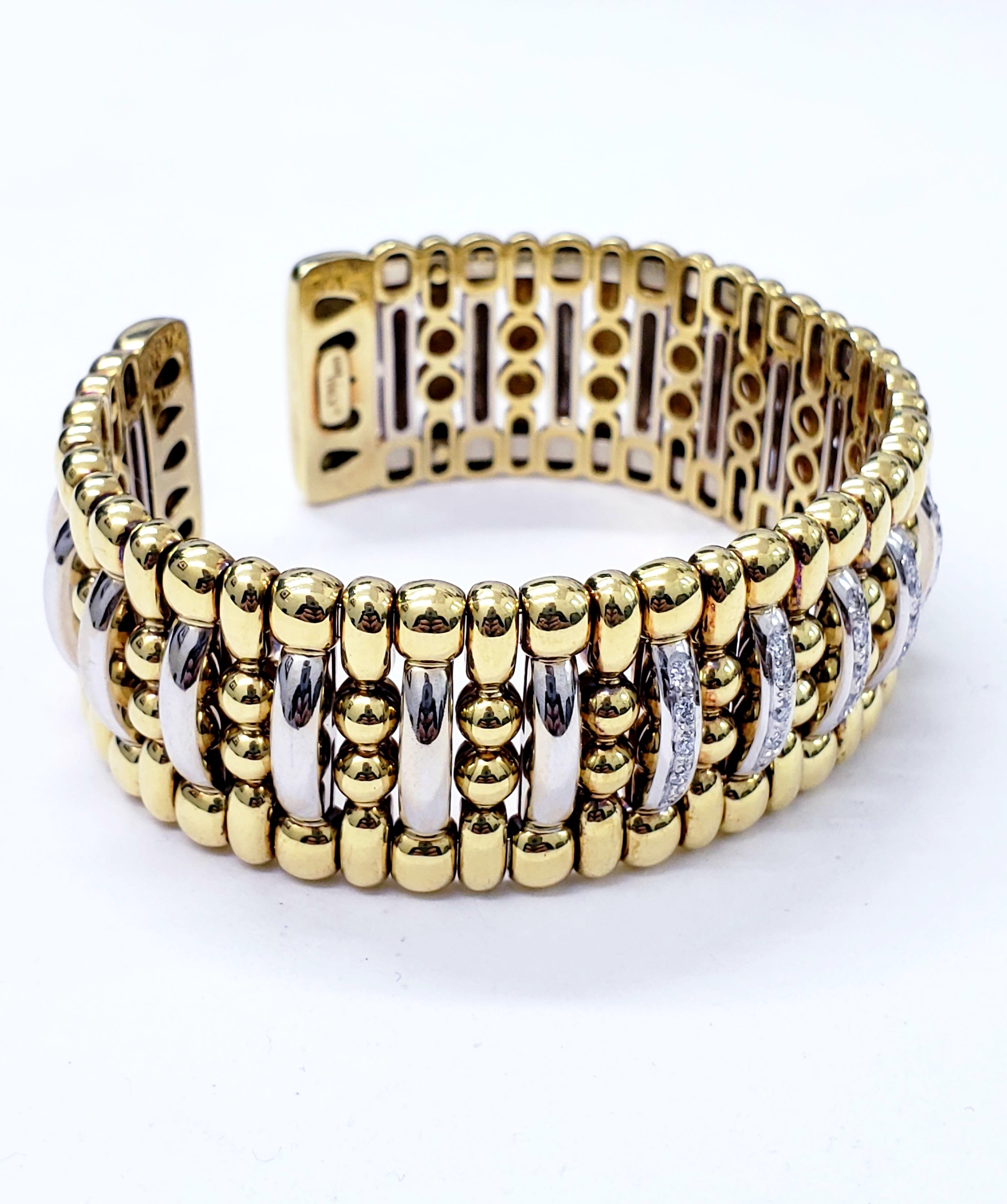 Roberto Coin Wide Bangle Cuff 18k Gold With Diamonds For Sale 1